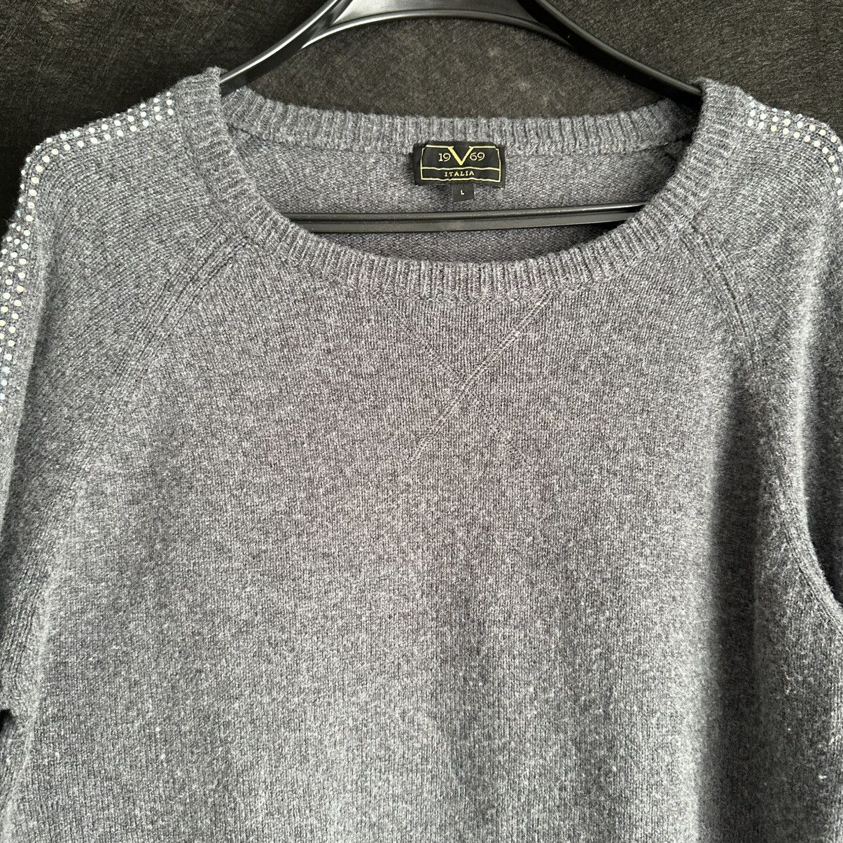 Versace Versace 19V69 Sweater With Rhinestones Size L / US 10 / IT 46 - 4 Thumbnail