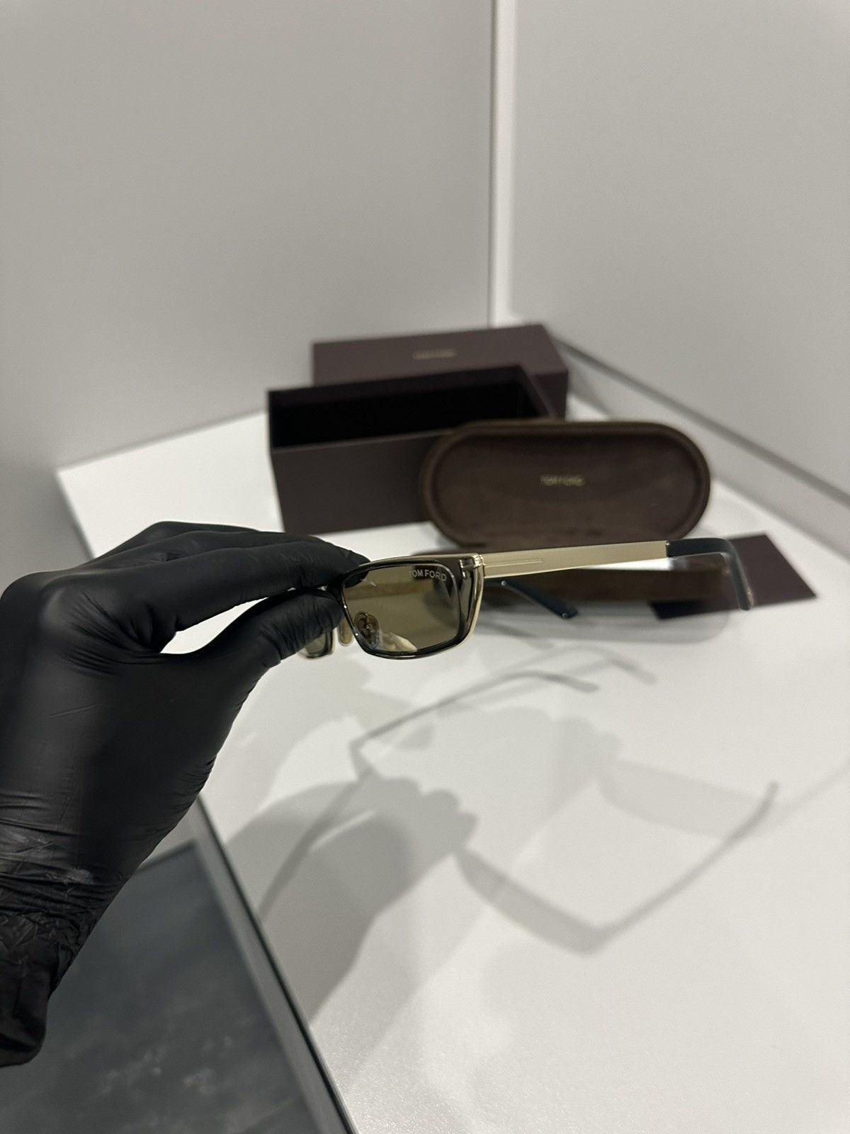 Tom Ford Tom Ford everett TF 1059 gold iconic sunglasses Size ONE SIZE - 14 Thumbnail
