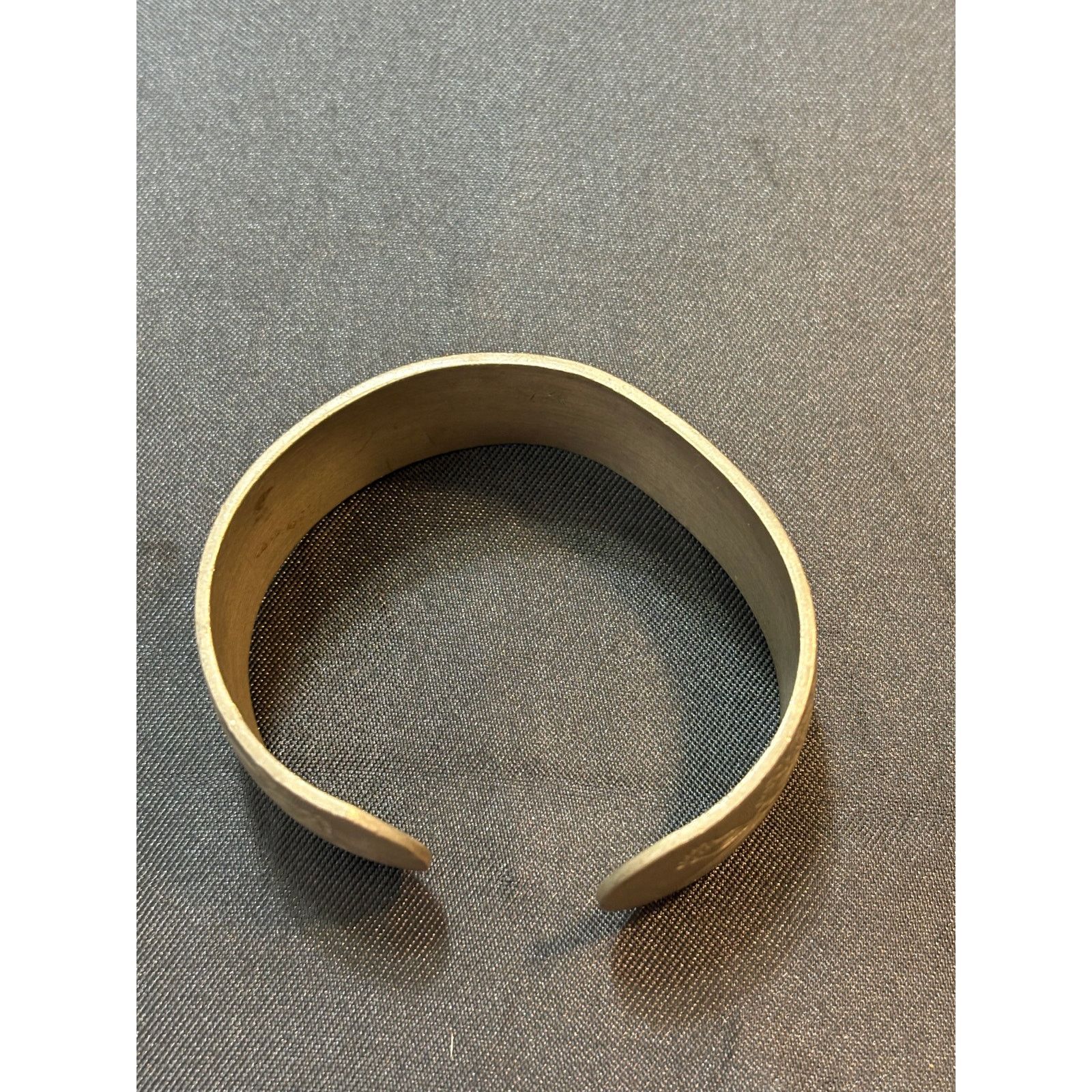 Other VTG Kirk Pewter Floral Etched Cuff Bracelet Sz 7.25” Size ONE SIZE - 10 Thumbnail