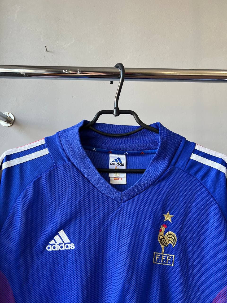 Vintage 2002/04 FRANCE TEAM HOME SOCCER JERSEY FOOTBALL SHIRT ADIDAS Size US L / EU 52-54 / 3 - 4 Thumbnail