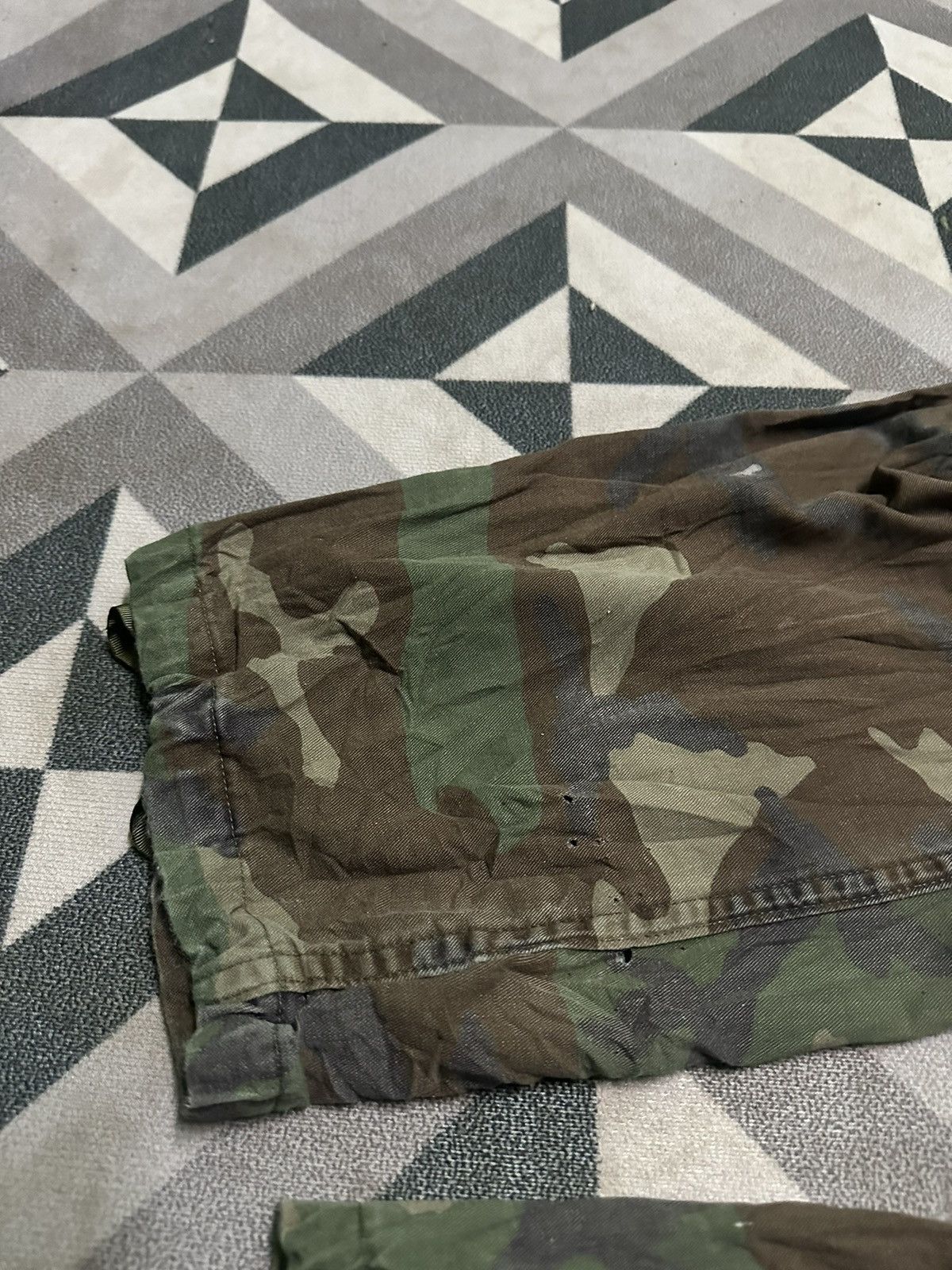 Vintage Vintage army camo cargo pants size 34 Size US 34 / EU 50 - 15 Thumbnail