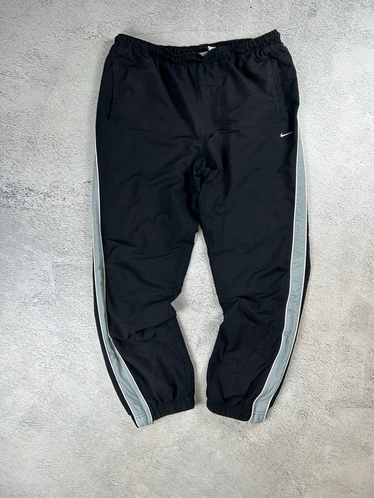 Nike Vintage Nike Nylon pants Parachute Baggy Streetwear Drill