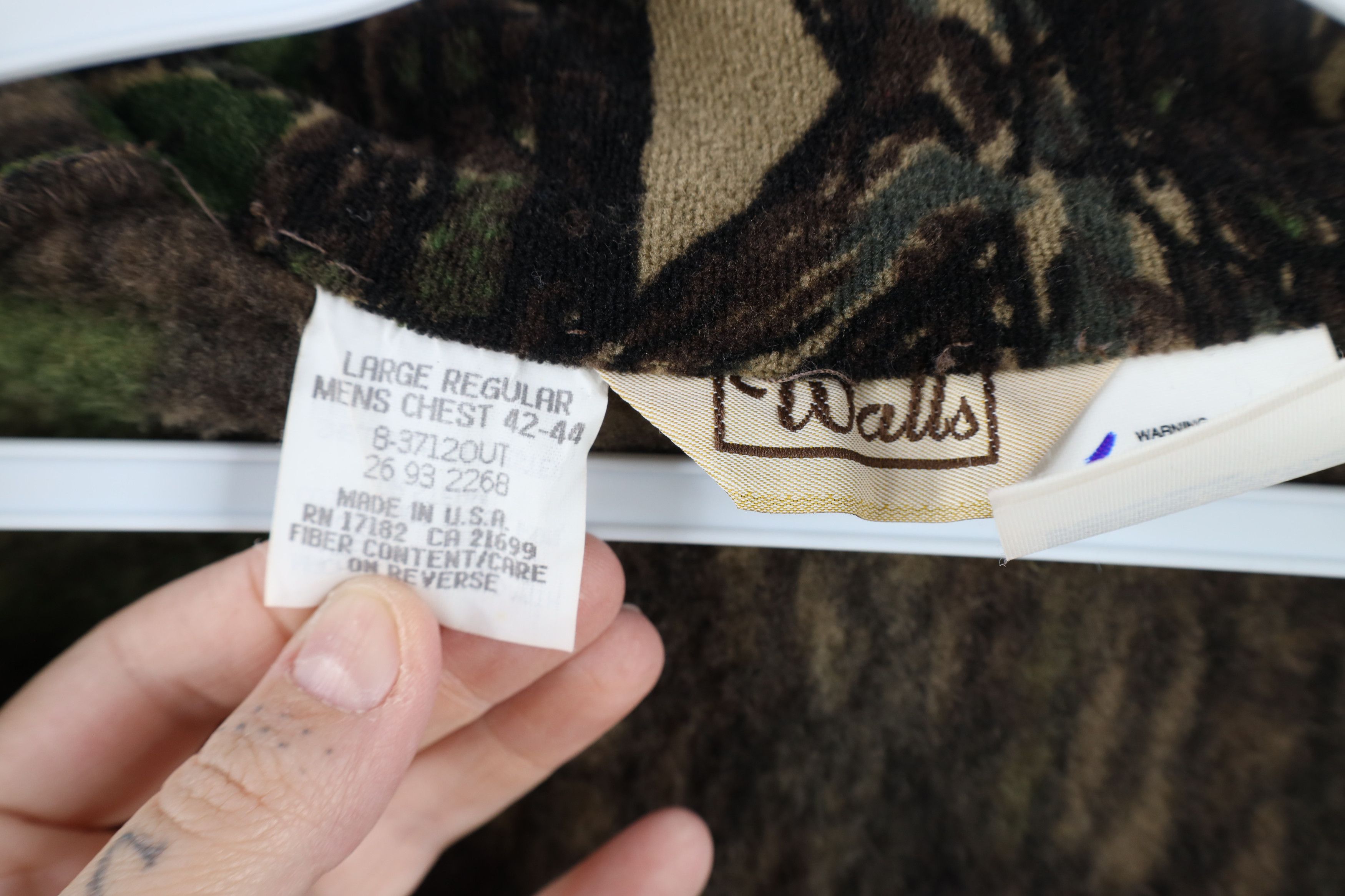 Vintage × Walls Vintage 90s Walls Camouflage Soft Cloth Bomber Jacket USA Size US L / EU 52-54 / 3 - 8 Thumbnail