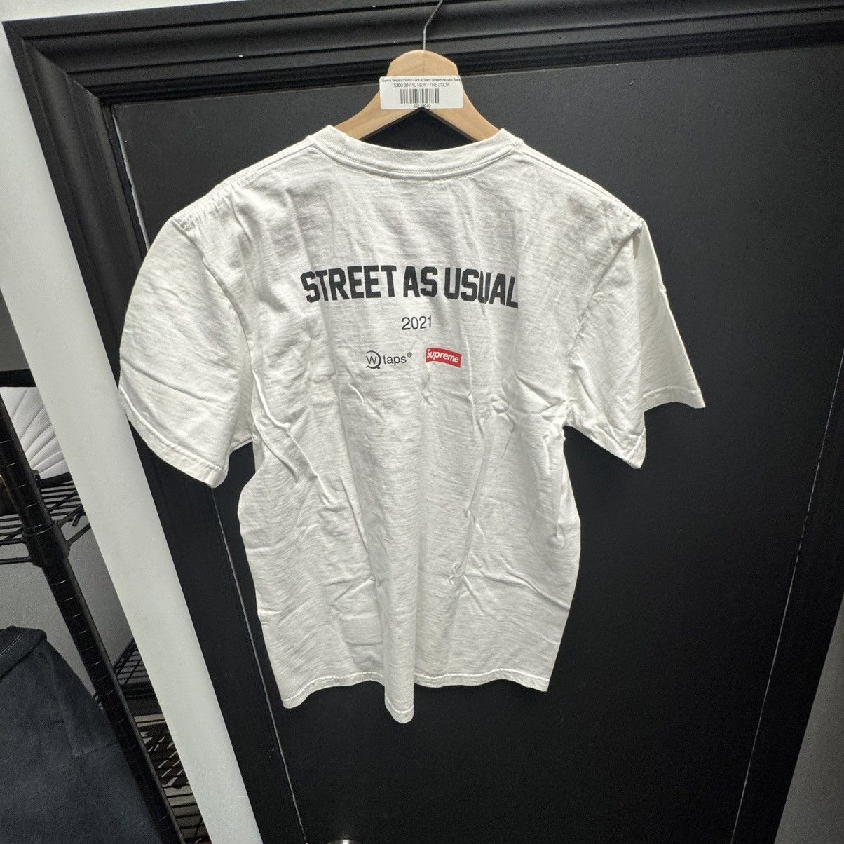 Supreme Supreme WTAPS Sic'em! Tee White Size US M / EU 48-50 / 2 - 2 Thumbnail