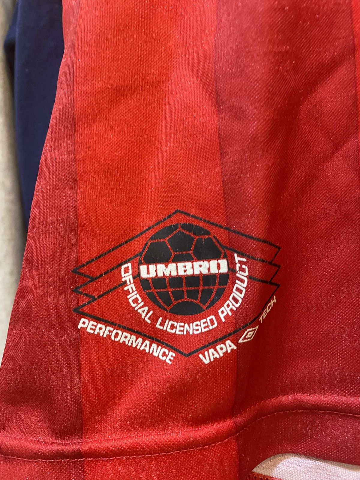 Umbro Vintage 1996-1997 Nagova Grampus Home Kit Size US L / EU 52-54 / 3 - 4 Thumbnail