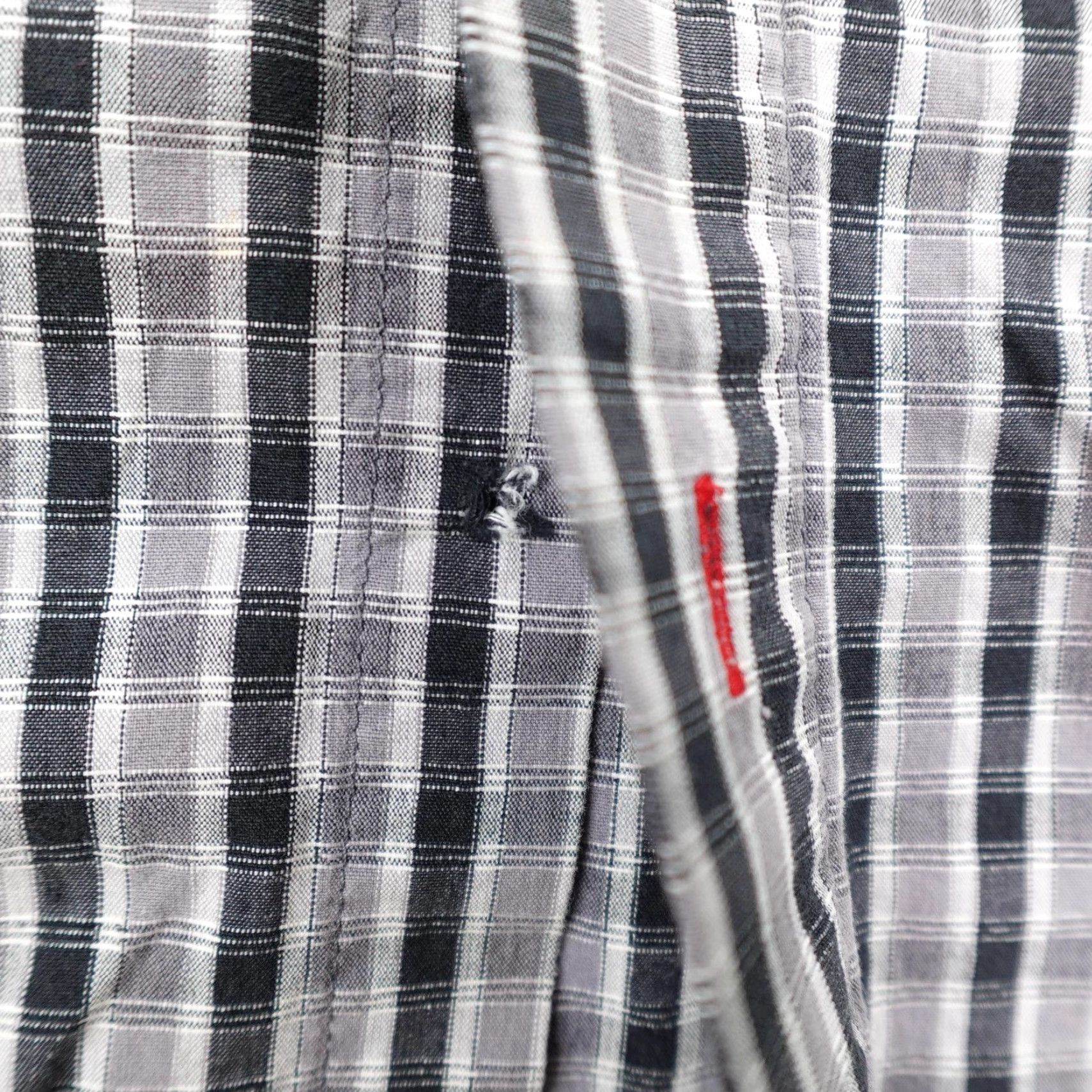 Vintage VINTAGE Shady LTD Shirt Mens M Gray Plaid Button Up Eminem Slim Shady Y2K Short Sleeve Embroidered Check Hip Hop Streetwear Button-Up Mens Size US M / EU 48-50 / 2 - 6 Thumbnail