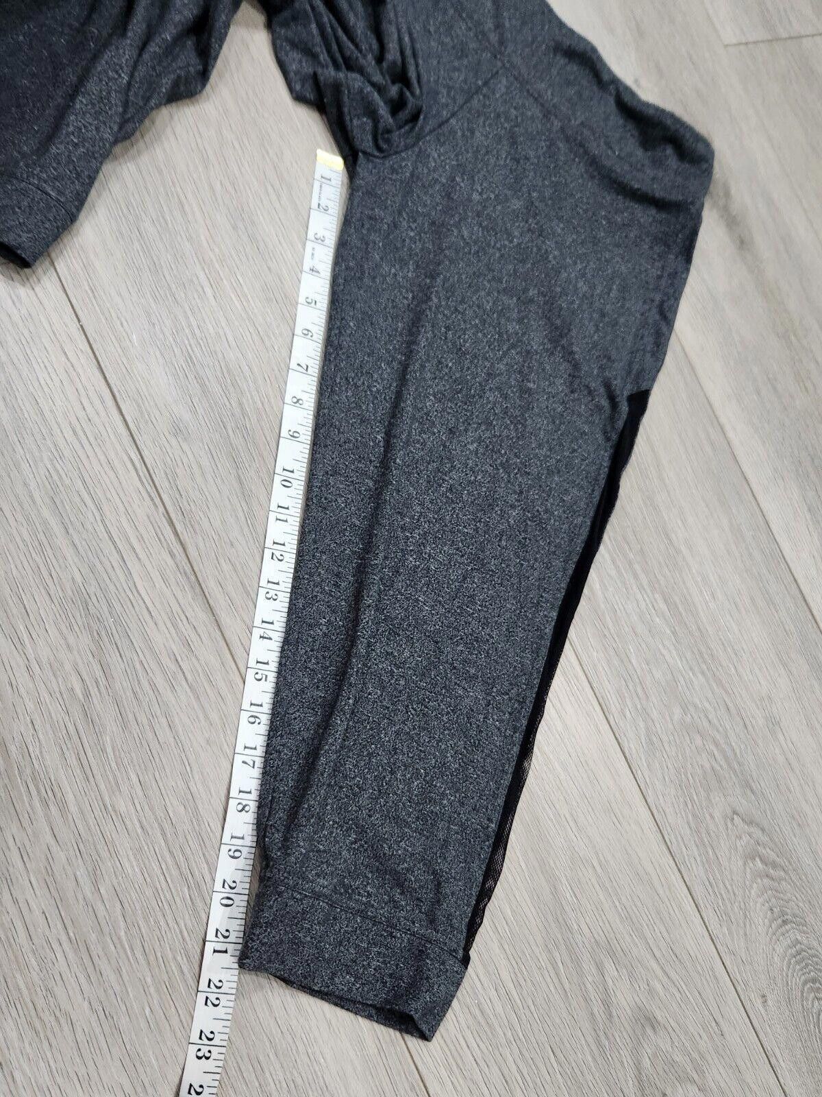 Designer Victoria Sport Leggings Large Capri Length Gray Black Size 36" / US 14 / IT 50 - 6 Thumbnail