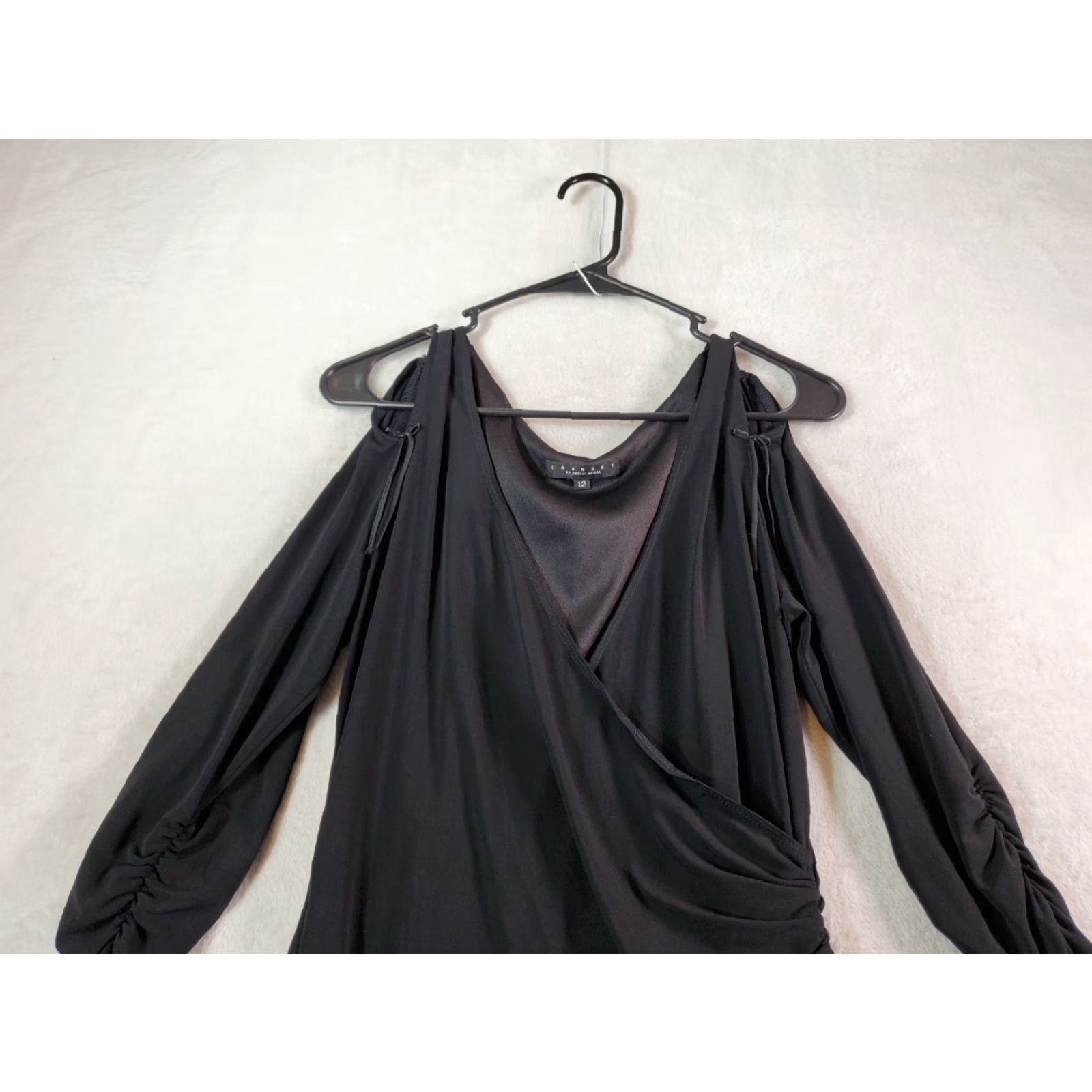 Laundry by Shelli Segal Laundry by Shelli Segal Long Maxi Dress Womens Size 12 Black Long Sleeve V Neck Size XL / US 12-14 / IT 48-50 - 7 Thumbnail