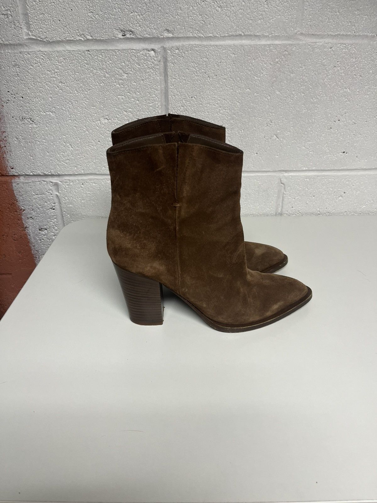 Vince Vince. Brown Suede Booties Size US 6.5 / IT 36.5 - 2 Thumbnail
