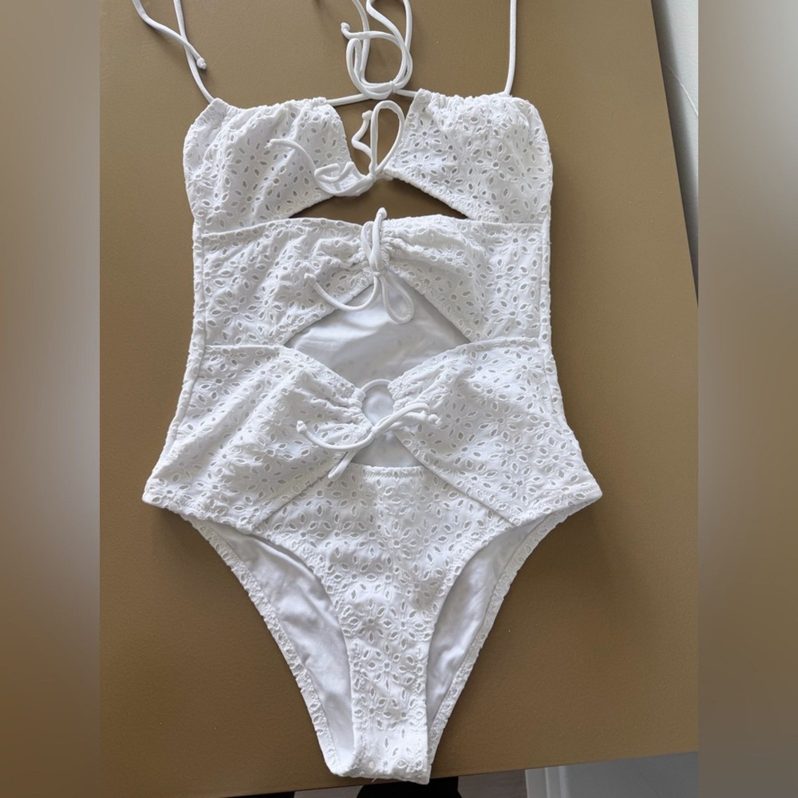 Guess Guess Boho White One-Piece Swimsuit Bikini Bathing suit XS Size ONE SIZE - 9 Thumbnail