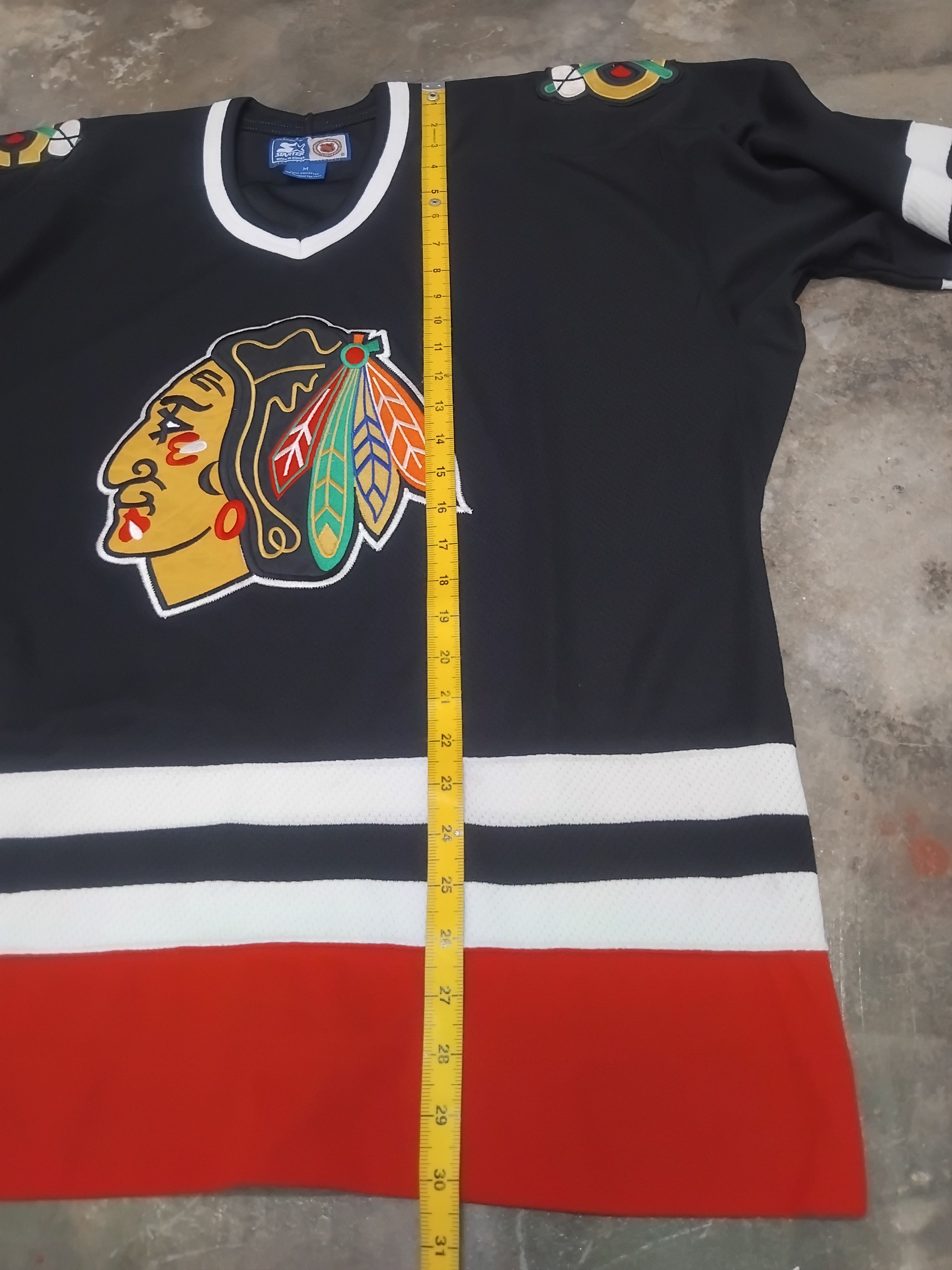 Blackhawk! Vintage BLACKHAWKS nhl starter Jersey Size US M / EU 48-50 / 2 - 8 Thumbnail