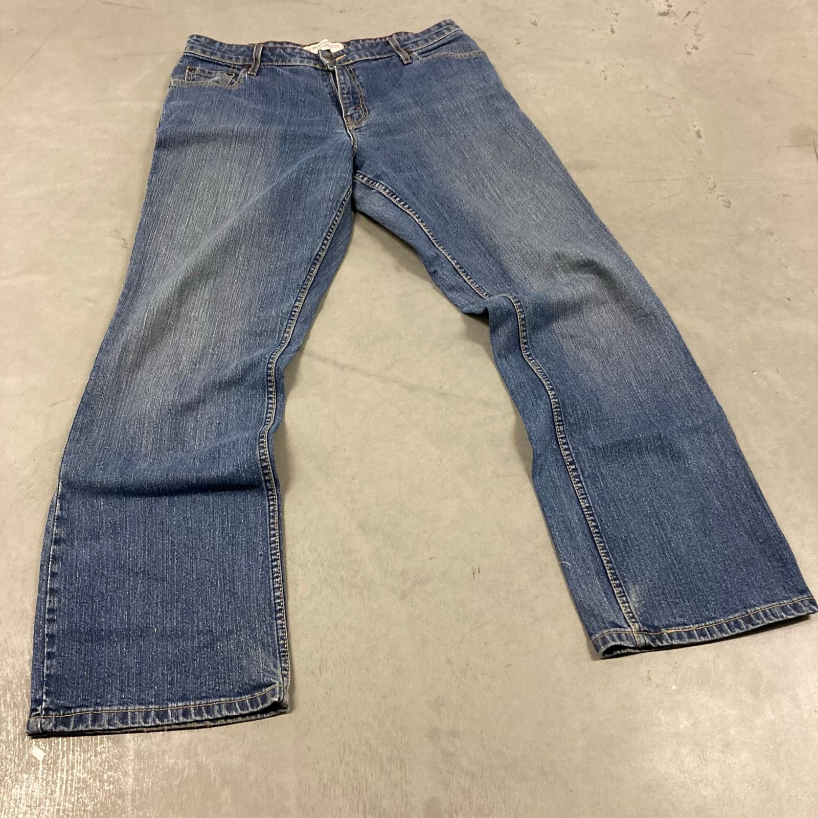 Levi's × Vintage Y2K Levi's bootcut Jeans 32x31 Size US 32 / EU 48 - 1 Thumbnail