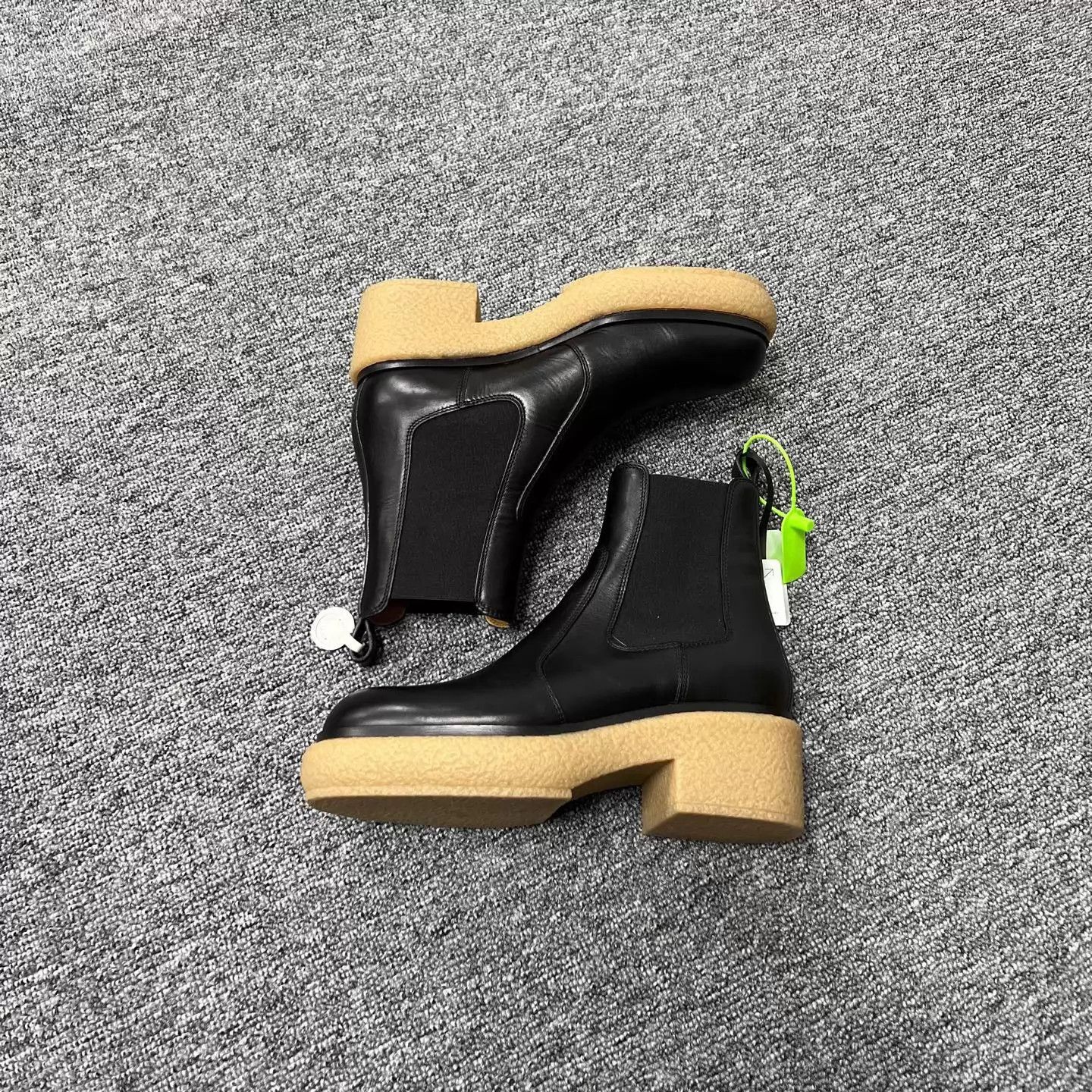 Hermes HERMES Chelsea Boots Gum Sole 37 Worn Once Box Size US 6.5 / IT 36.5 - 4 Thumbnail