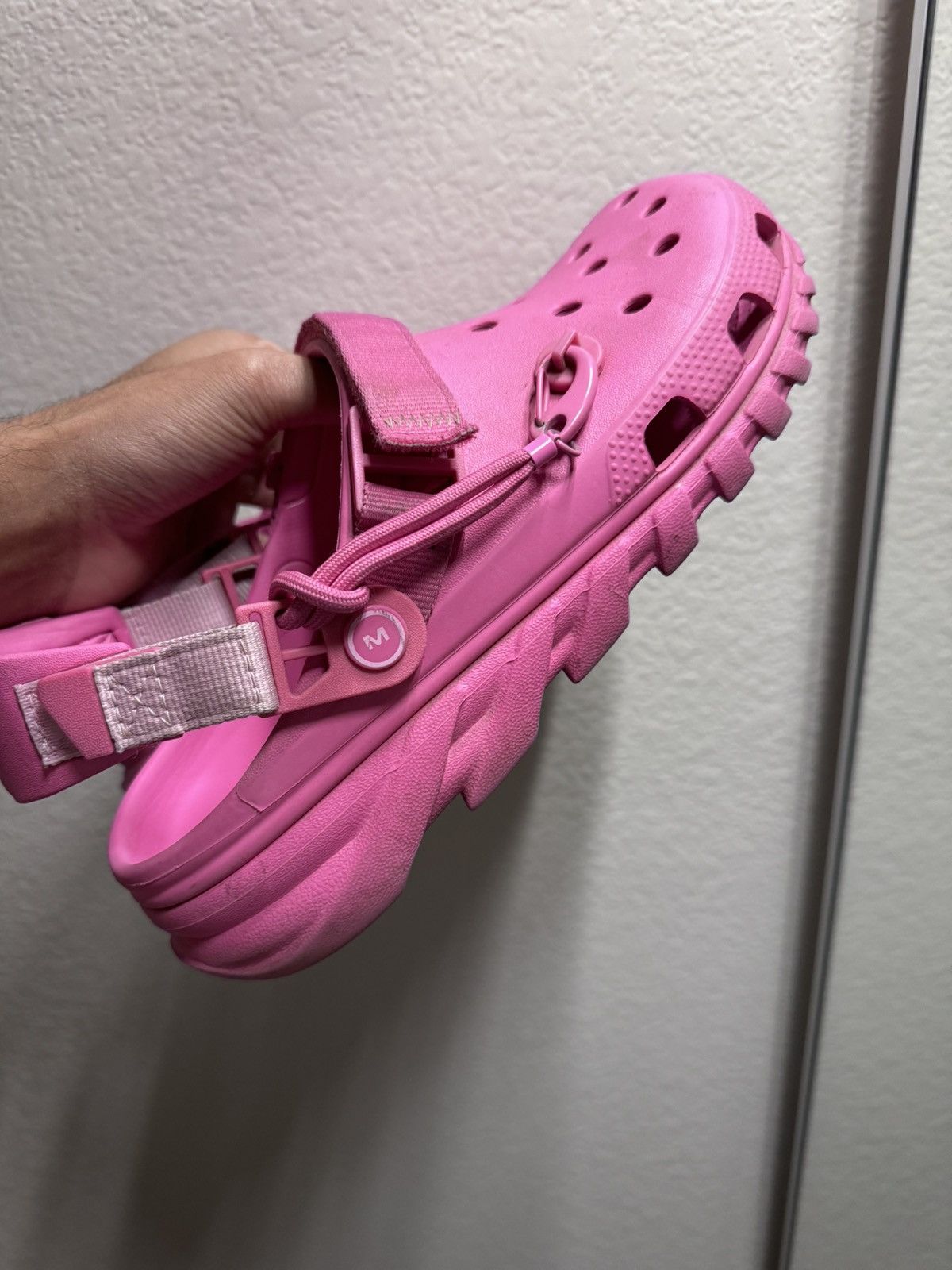 Crocs × Rap Tees Post Malone crocs Size US 9 / EU 42 - 2 Thumbnail