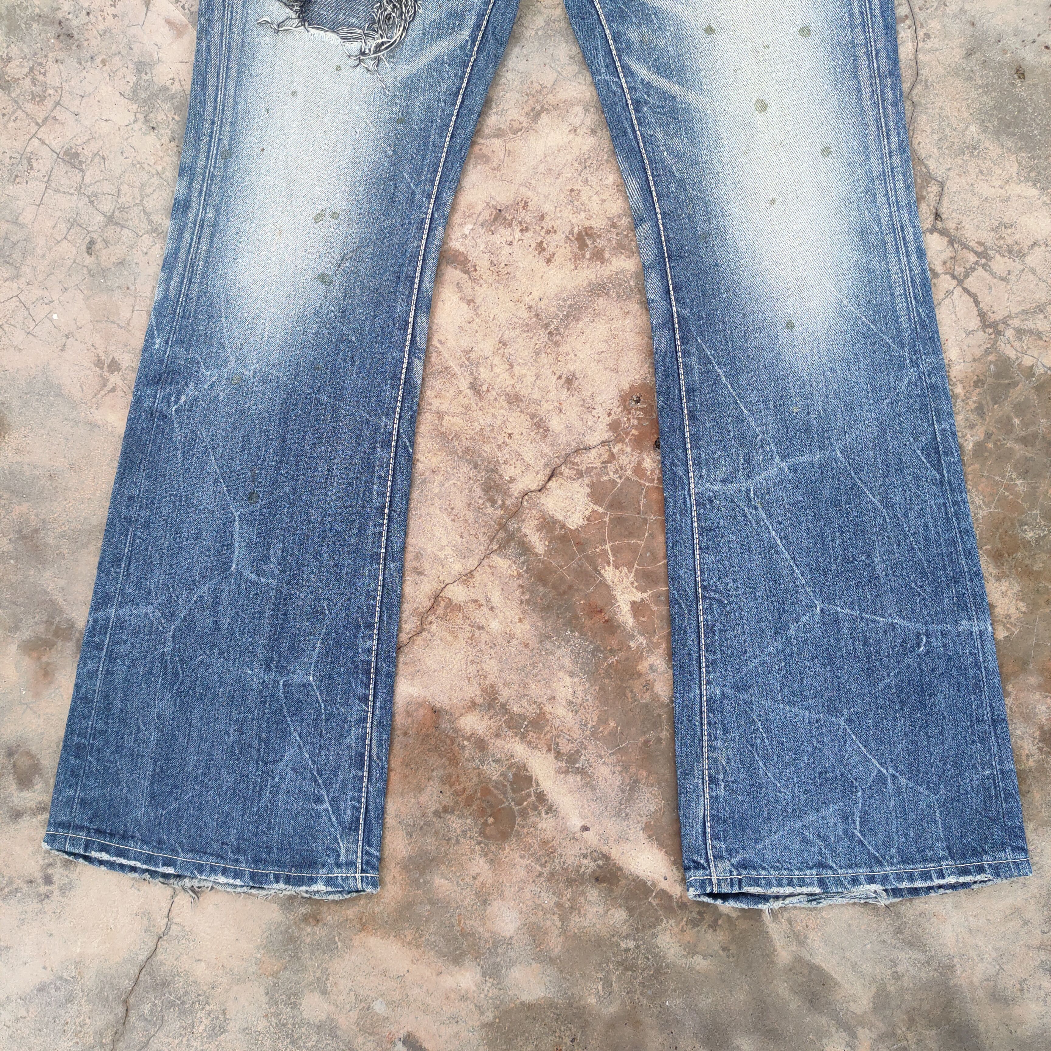 Vanquish VINTAGE VANQUISH FLARE STORM FADED RIPPED DENIM JEANS PANTS Size US 32 / EU 48 - 4 Thumbnail