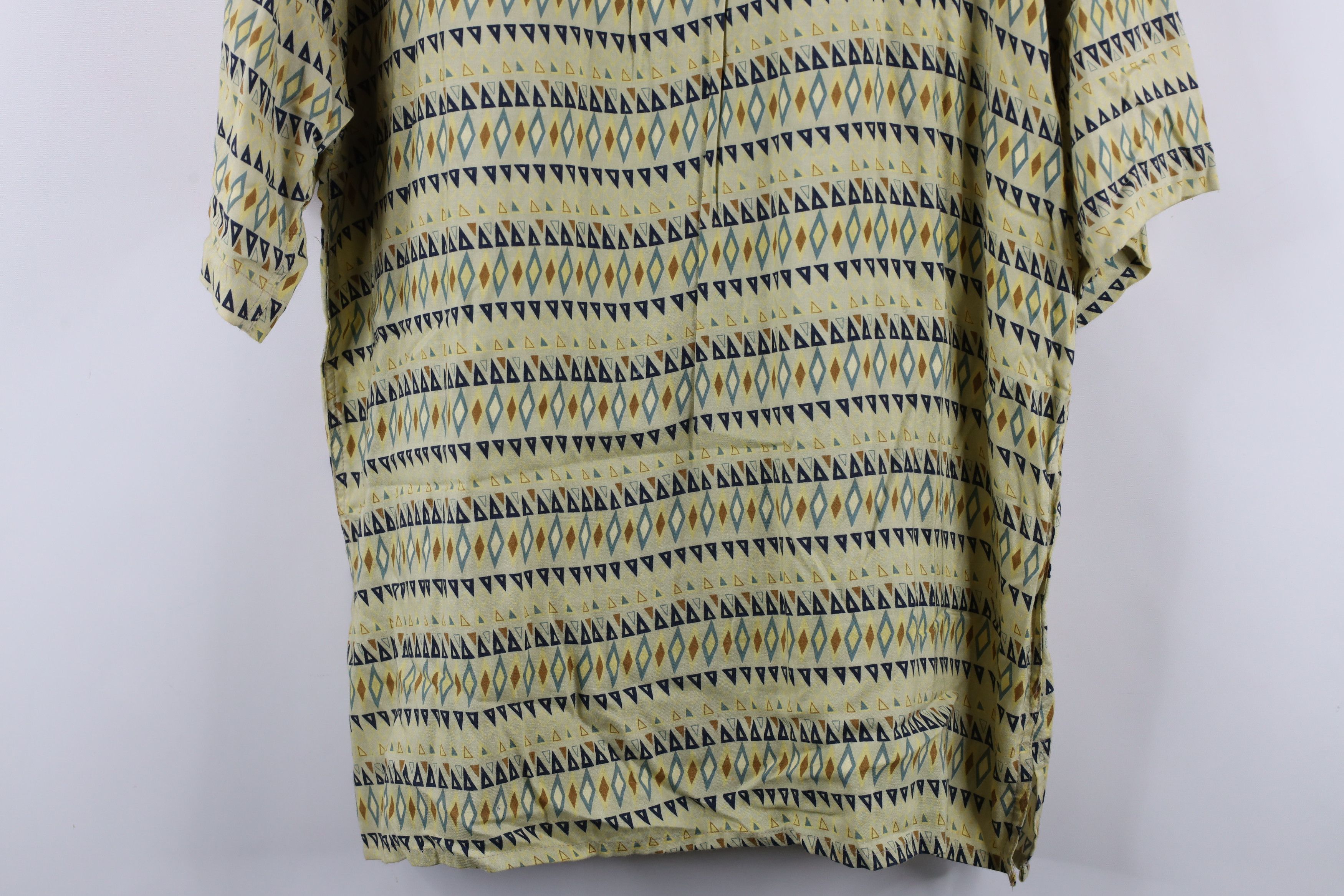 Vintage Vintage 90s Rockabilly Collar Short Sleeve Button Shirt Size US XL / EU 56 / 4 - 13 Thumbnail