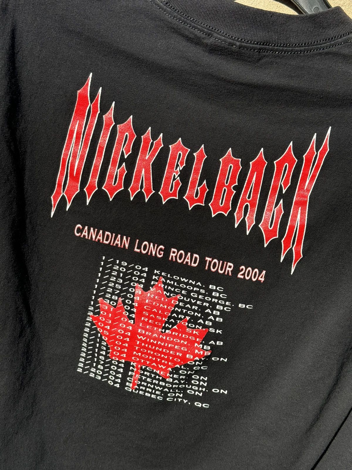 Band Tees × Vintage Nickelback The Long Road Tour Shirt 2004 Black Band Tee M Size US M / EU 48-50 / 2 - 9 Thumbnail