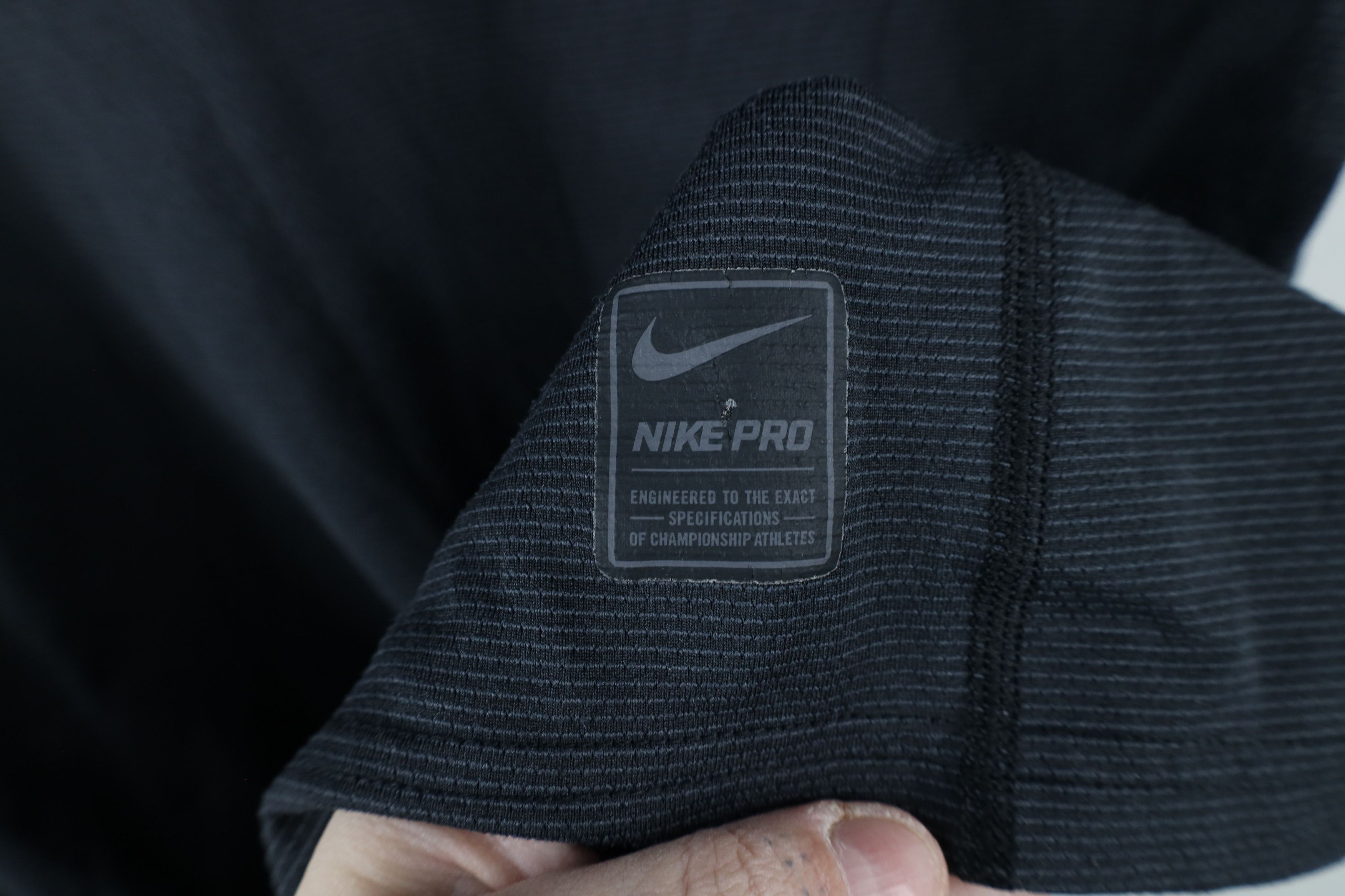 Nike Nike Pro Striped Knit Running Jogging Gym Training T-Shirt Size US M / EU 48-50 / 2 - 6 Thumbnail