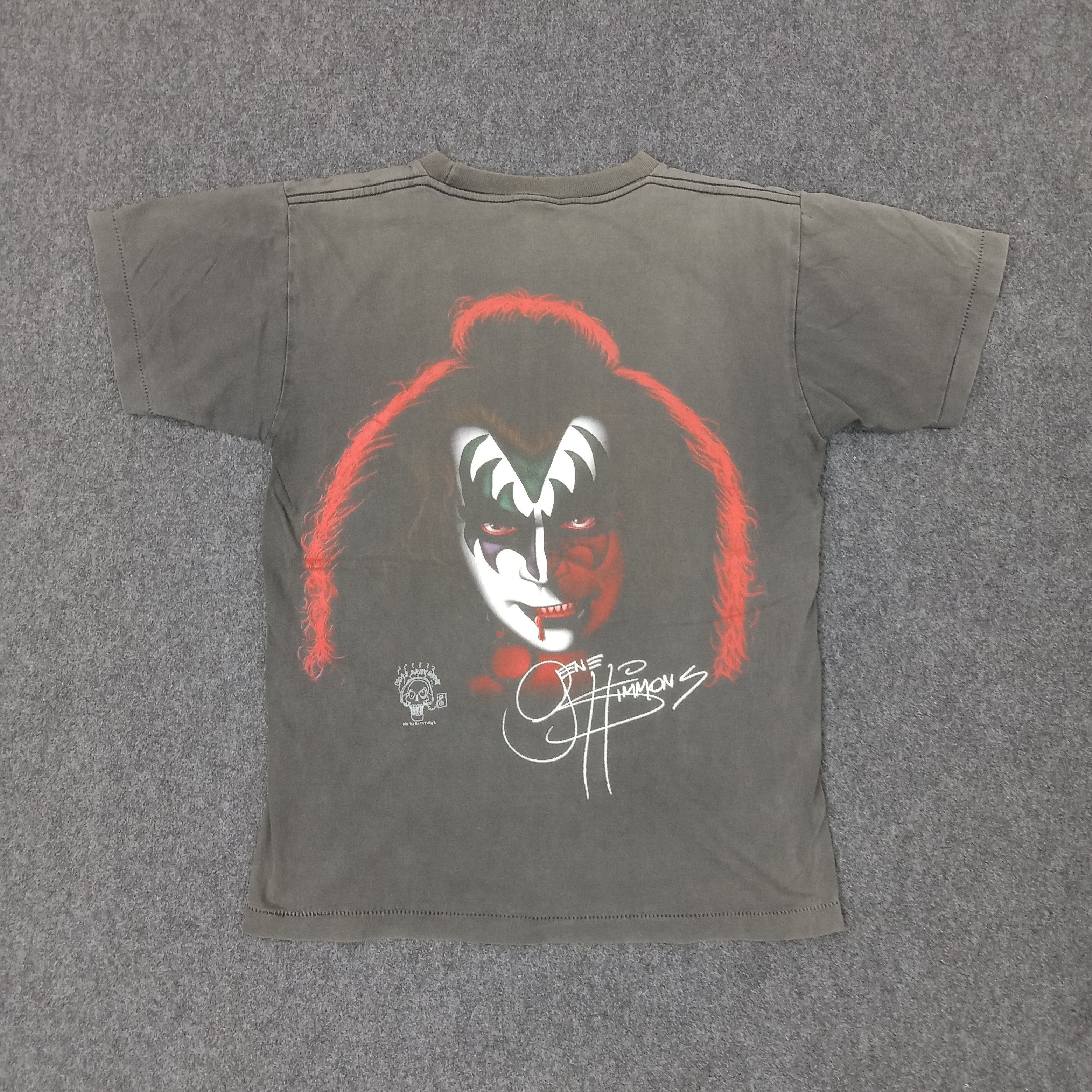 Band Tees KISS Gene Simmons Heavy Metal Band Tshirt C249N50 Size US M / EU 48-50 / 2 - 5 Thumbnail