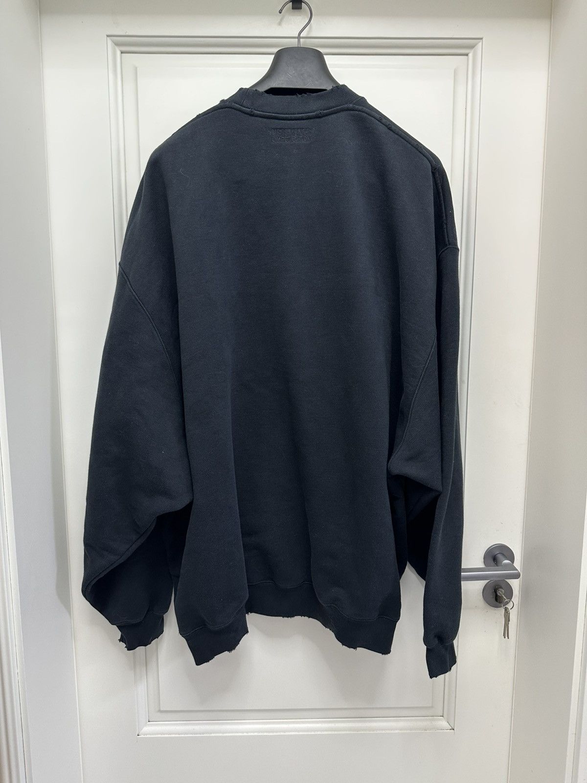Vetements Vetements palm embroidered sweatshirt tol Size US M / EU 48-50 / 2 - 2 Thumbnail
