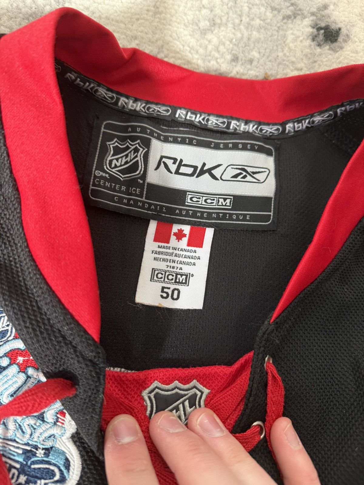 NHL Rare NHL Reebok Chicago Blackhawks Jonathan Toews 19 Jersey Size US M / EU 48-50 / 2 - 7 Thumbnail