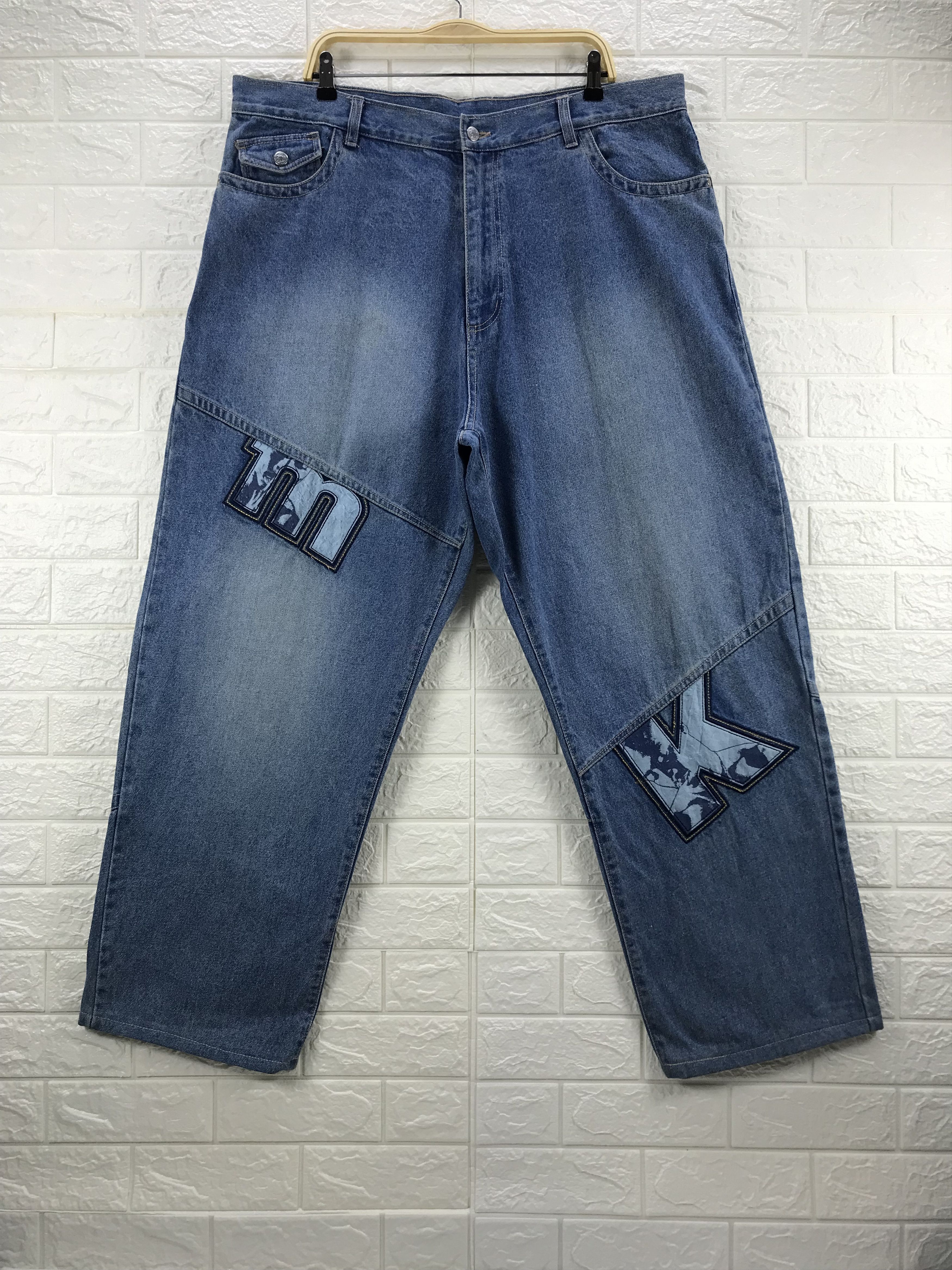 Makaveli Vintage Makaveli Tupac Shakur Portrait Patched Baggy Jeans Size US 42 / EU 58 - 1 Thumbnail