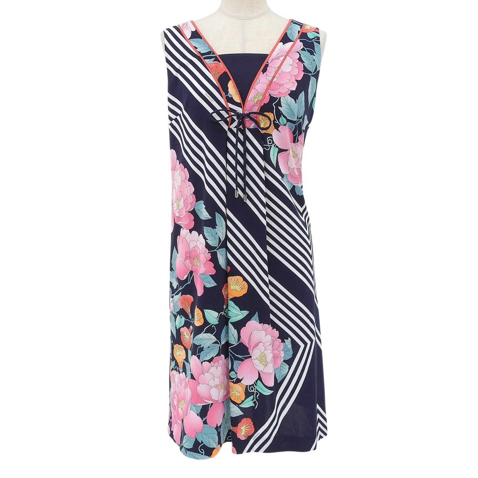 Other Other LEONARD FASHION Dress Others Dresses DUTY FREE for USA Size ONE SIZE - 1 Thumbnail