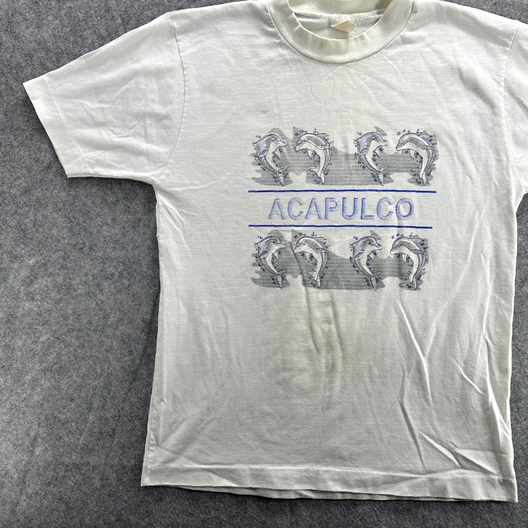 Vintage VINTAGE Original Beach Acapulco Shirt Mens Small White Dolphins Graphic 90s Beach Travel Marine Country Crew Neck Short Sleeve T-Shirt Mens Size US S / EU 44-46 / 1 - 3 Thumbnail