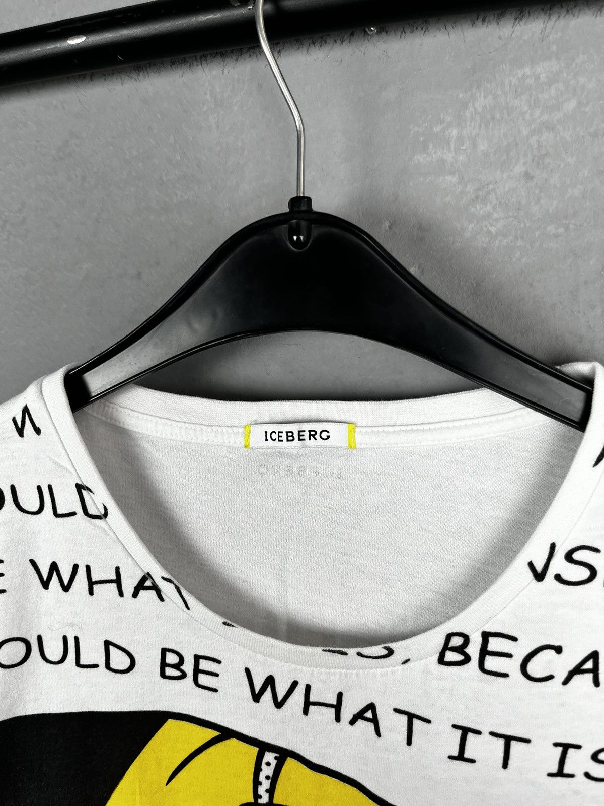 Designer × Iceberg VTG Iceberg x Disney Snow White Graphic T-Shirt Size S / US 4 / IT 40 - 2 Thumbnail
