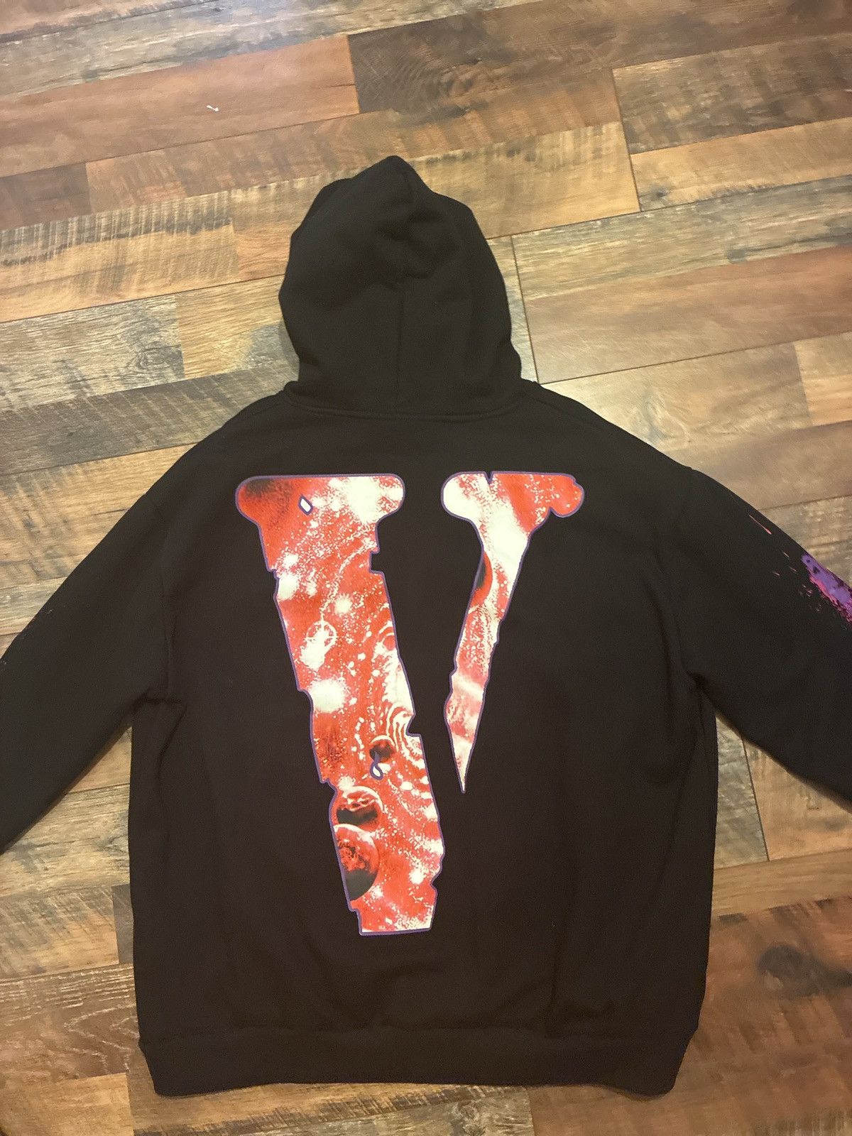 Vlone Juice Wrld x Vlone Galaxy Hoodie Size US XXL / EU 58 / 5 - 3 Thumbnail