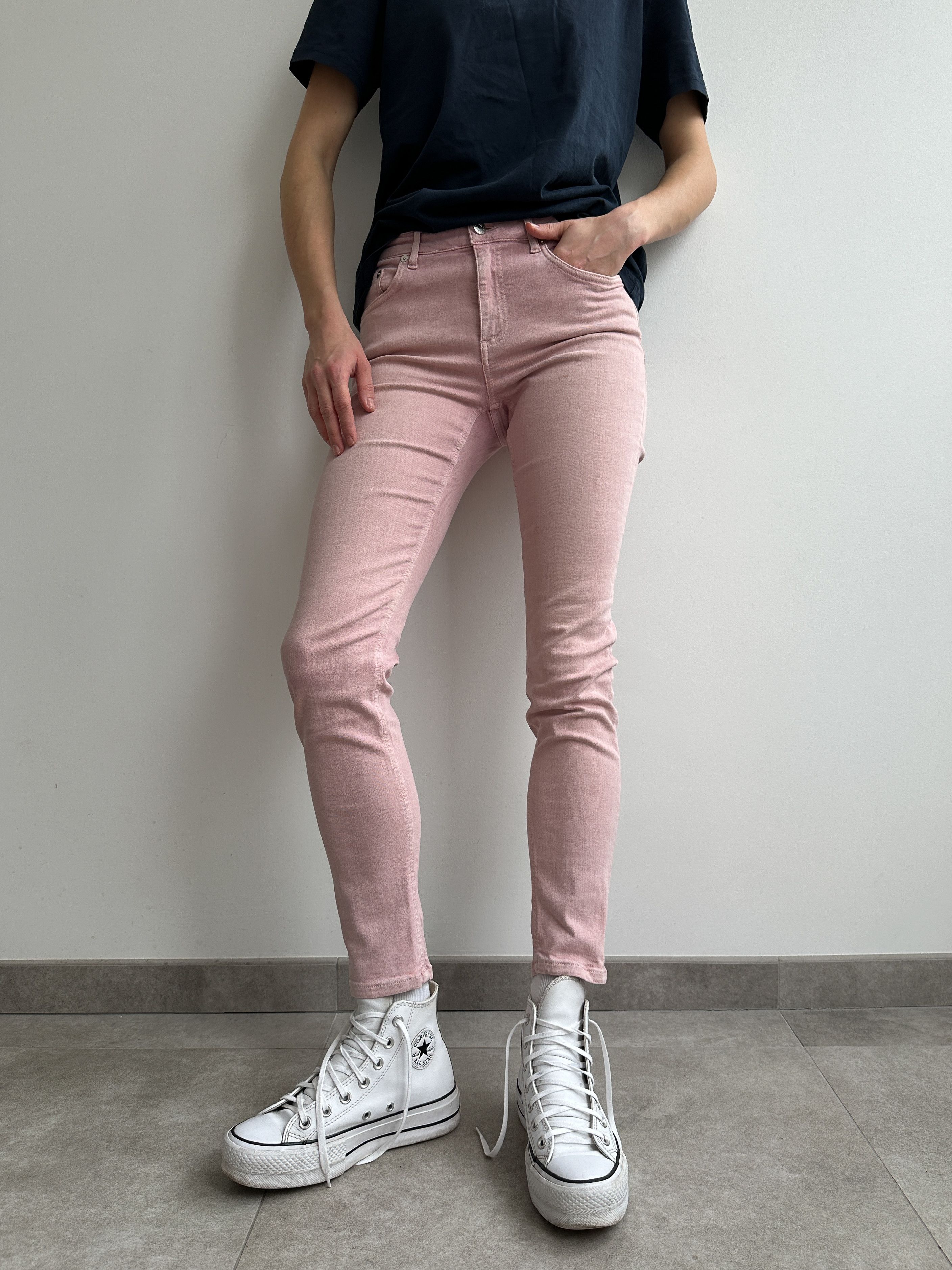 Acne Studios Acne Studios Skinny Pink Denim Pants Jeans 28x32 Size 28" / US 6 / IT 42 - 1 Thumbnail