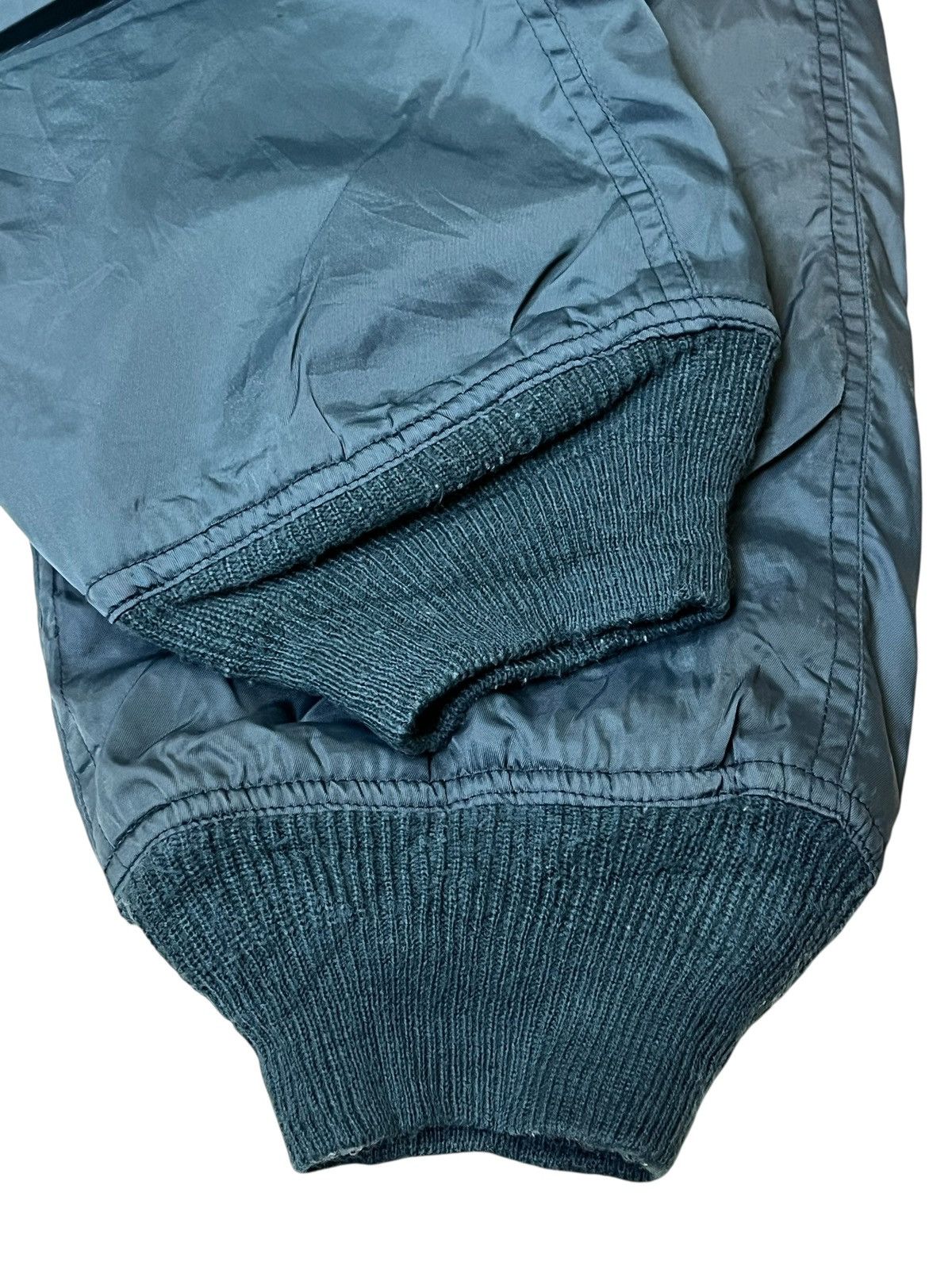 Japanese Brand Vintage japanese brand cargo & parachute bomber pants Size US 35 - 15 Thumbnail