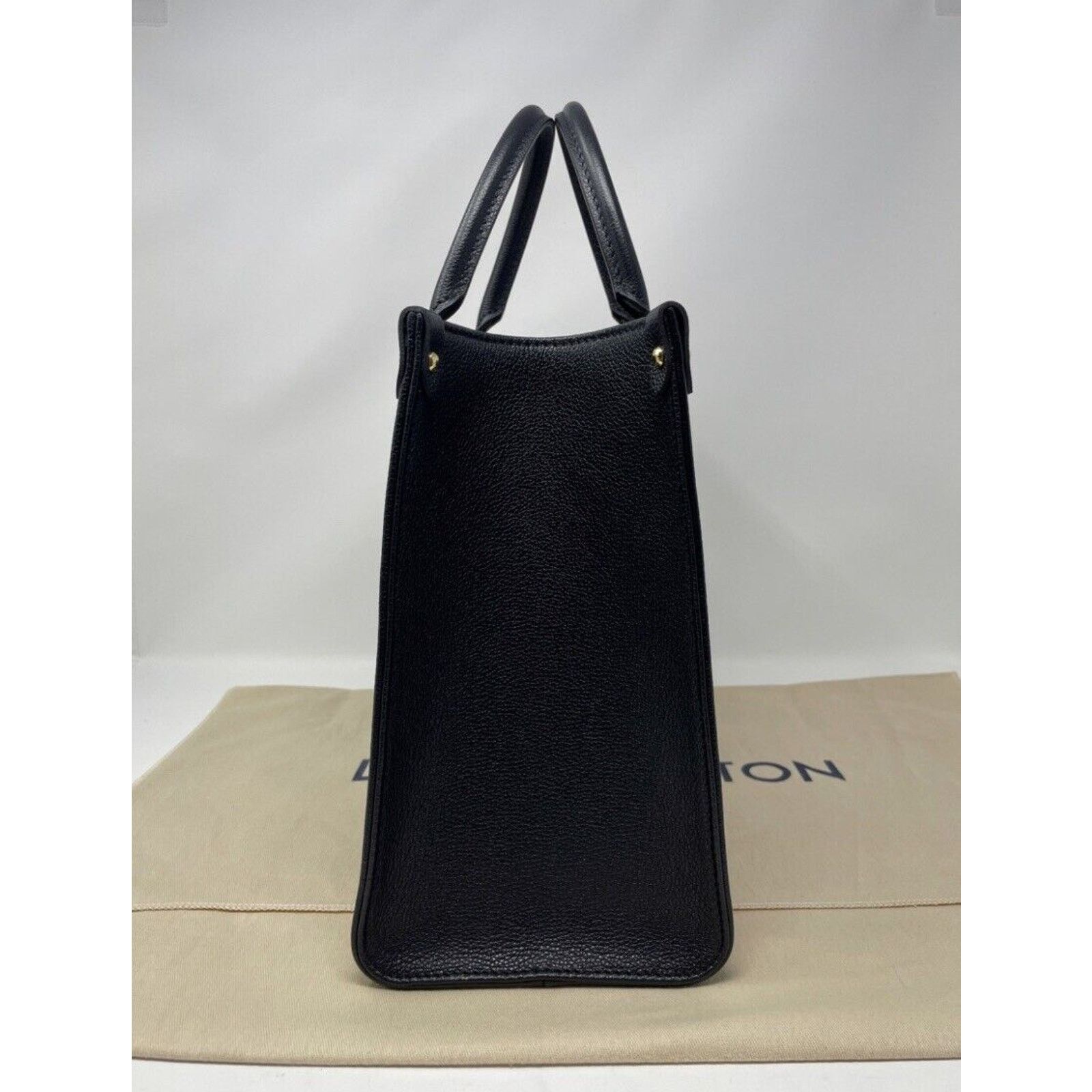 Louis Vuitton Louis Vuitton OnTheGo Tote MM Black/Beige Leather Size ONE SIZE - 9 Thumbnail
