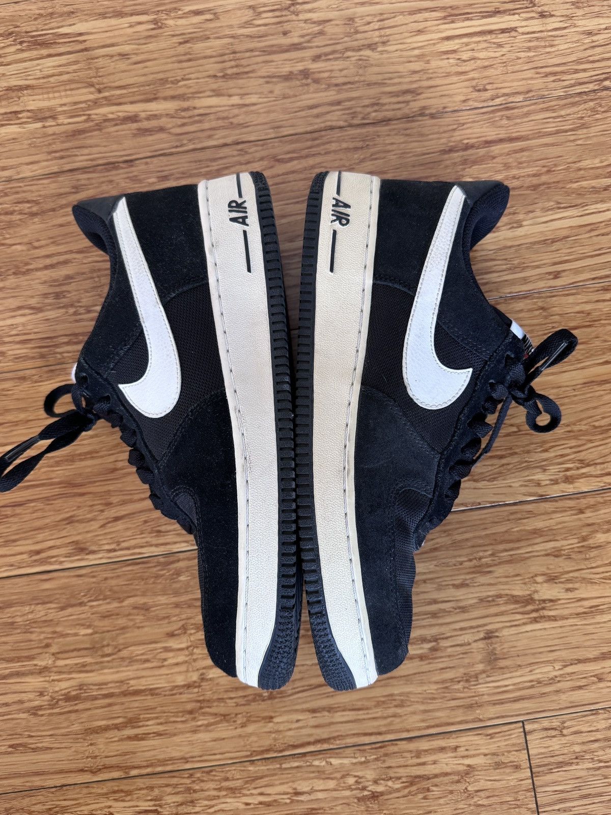 Nike Nike Air Force 1 - Black/White Size US 8.5 / EU 41-42 - 4 Thumbnail