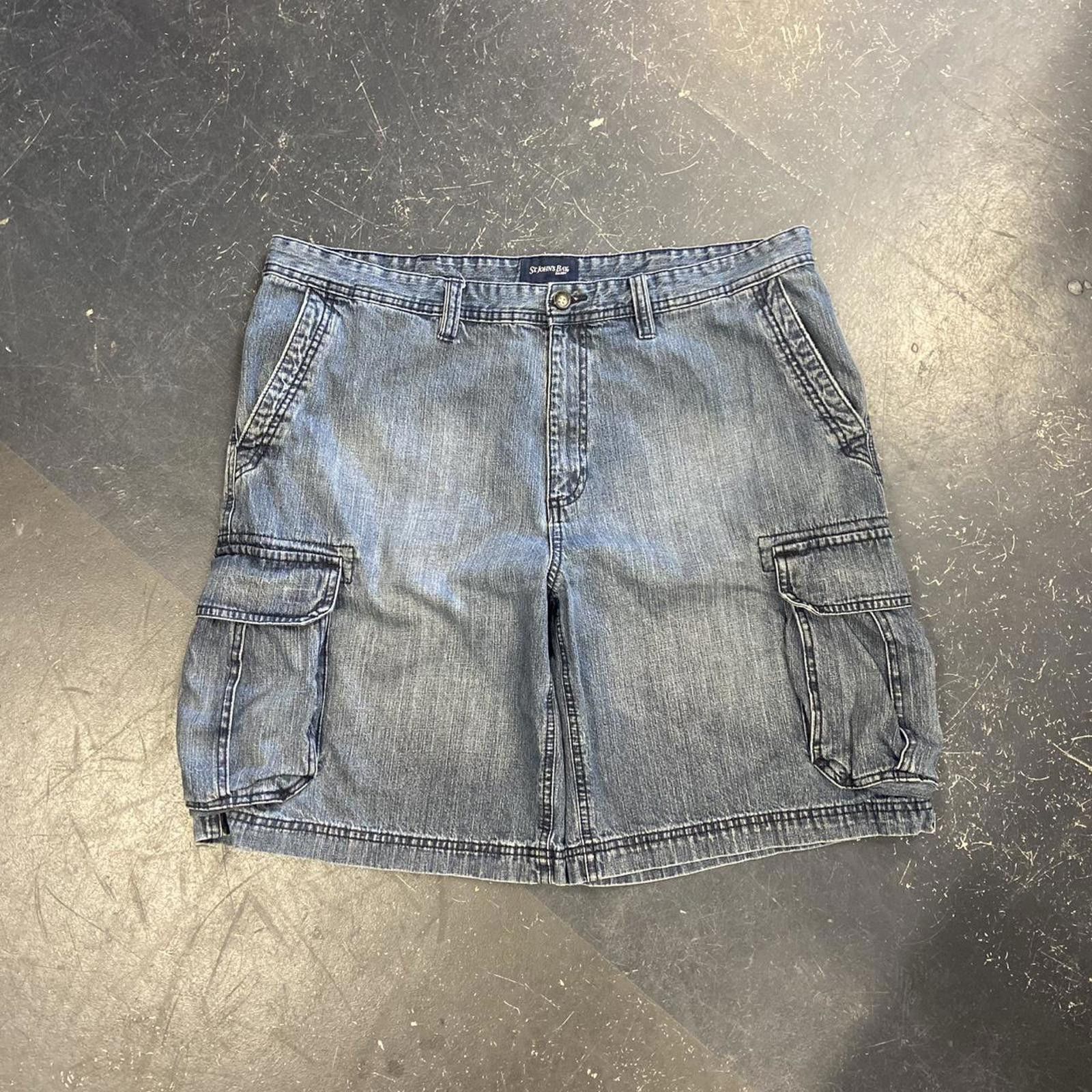 St. Johns Bay × Vintage Vintage 90s Baggy Dark Wash St Johns Bay Cargo Jorts Size US 40 / EU 56 - 1 Thumbnail