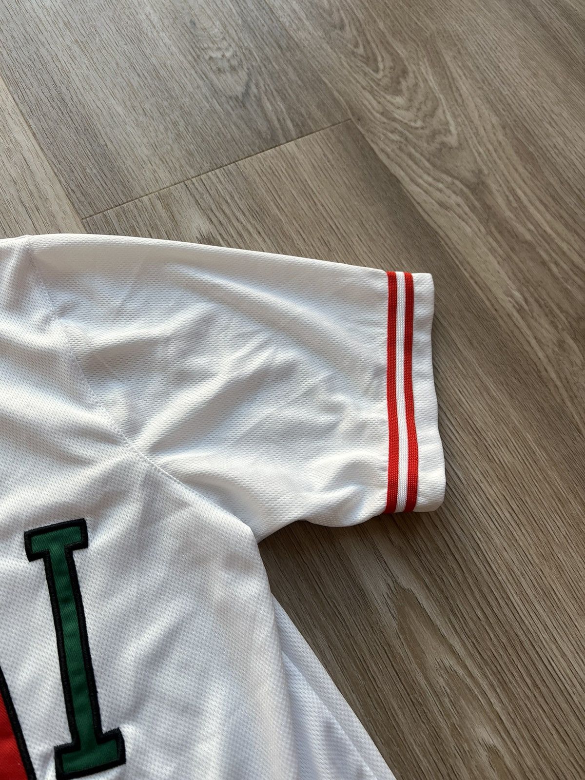 Karl Kani Karl Kani White Button Up Jersey Shirt Size US S / EU 44-46 / 1 - 5 Thumbnail