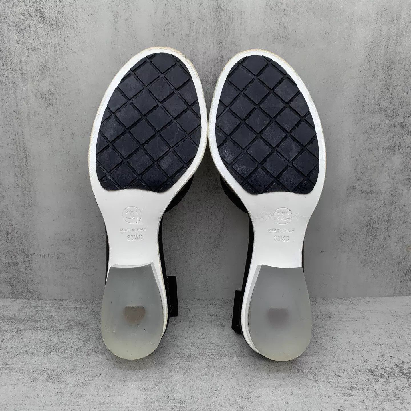 Chanel Chanel Black Transparent Sandals 38.5EU 98new Size US 8 / IT 38 - 7 Thumbnail