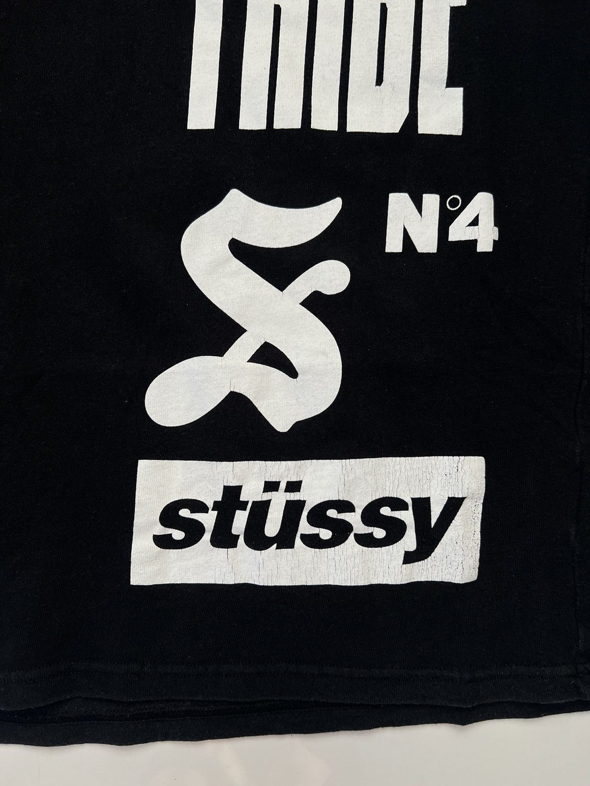 Other STUSSY INTERNATIONAL TRIBE N4 LIVIN XL RARE TEE BIG LOGO Size US L / EU 52-54 / 3 - 5 Thumbnail
