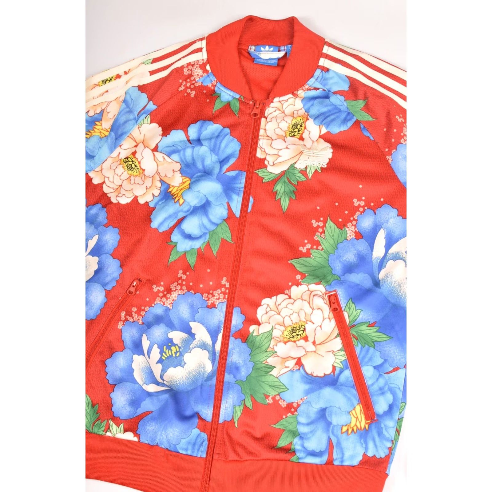 Adidas Adidas Originals Chita Floral Womens Track Jacket BJ8417 Size UK 8 / D 34 Red Floral Track Jacket Womens UK 8 Men’s? Size M / US 6-8 / IT 42-44 - 2 Thumbnail