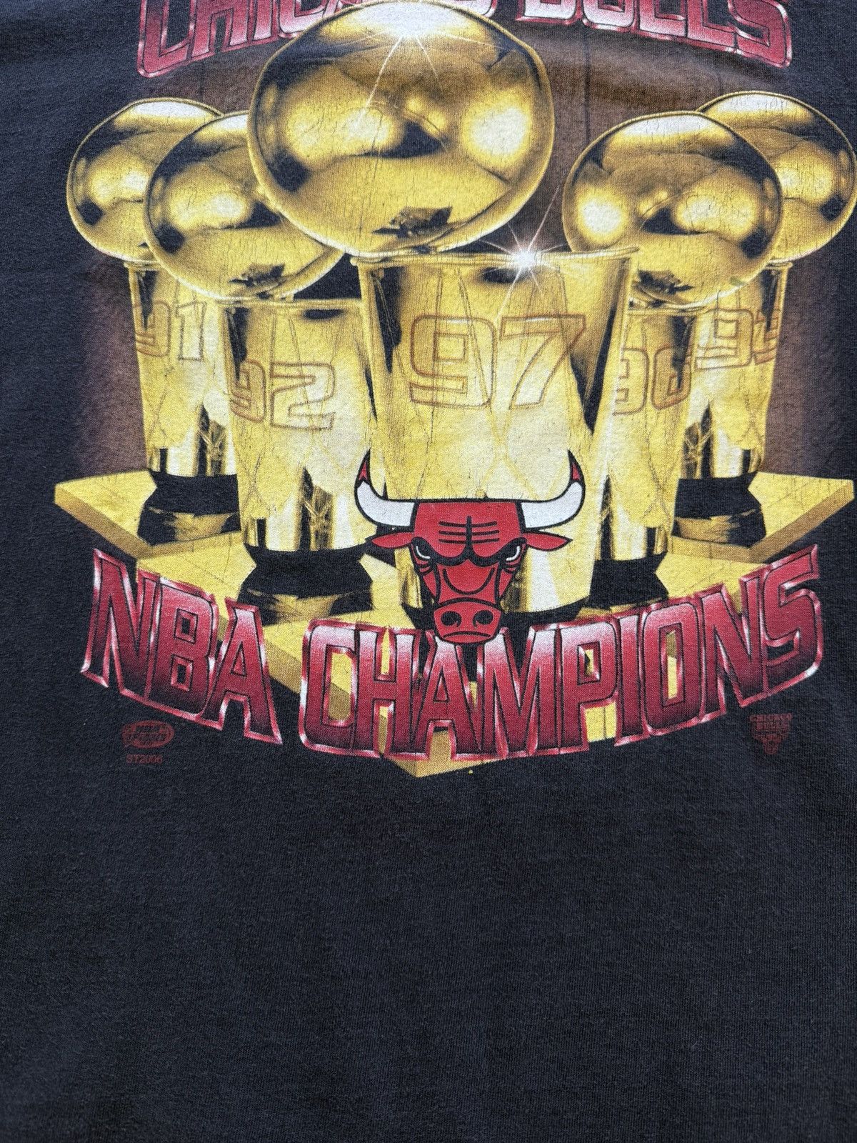 Starter Vintage Chicago Bulls Dynasty NBA Champions Shirt Size US L / EU 52-54 / 3 - 7 Thumbnail