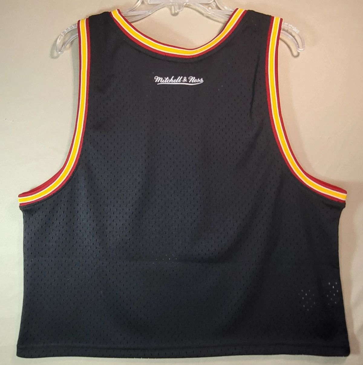 Mitchell & Ness Mitchell & Ness Atlanta Hawks Jersey Womens Crop Tank Top Size XL / US 12-14 / IT 48-50 - 2 Thumbnail
