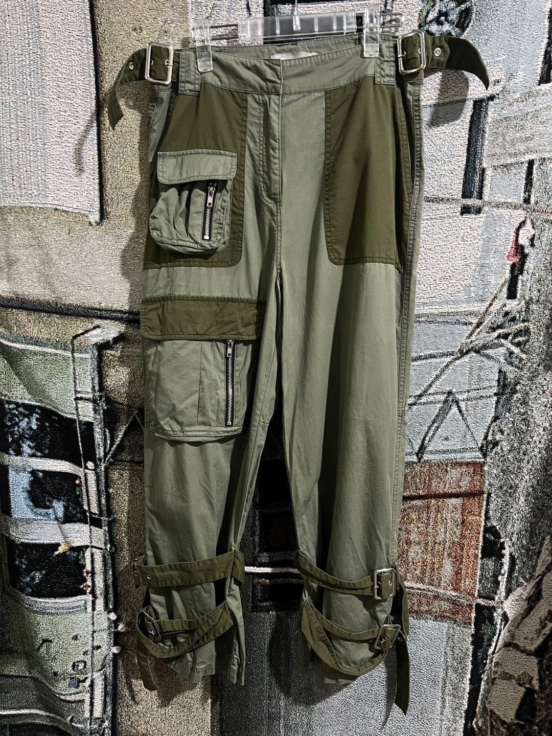 Asos ASOS Parachute Bondage Cargo Pants Khaki Size US 31 - 1 Thumbnail