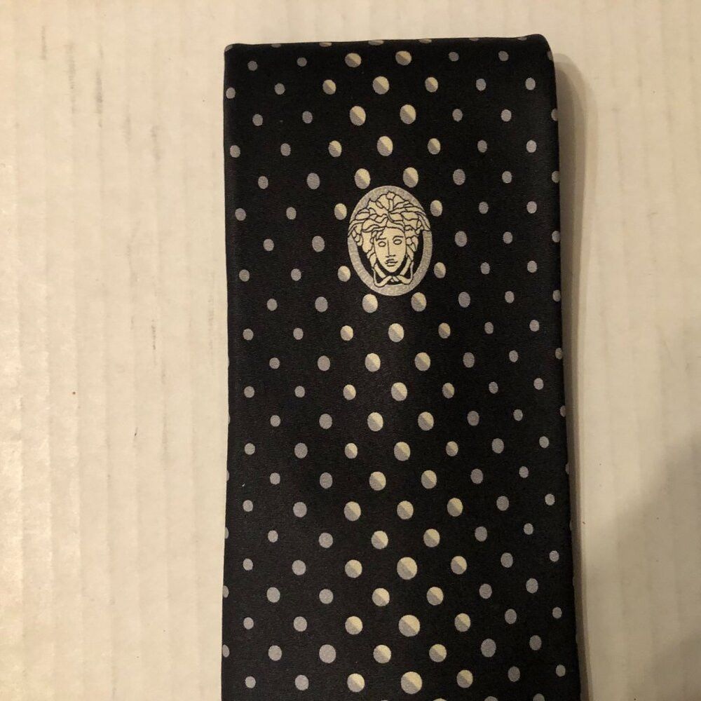 Versace VERSACE MEN'S BLACK 100%SILK TIE 3 3/4" X 60" MADE IN ITALY Size ONE SIZE - 3 Thumbnail