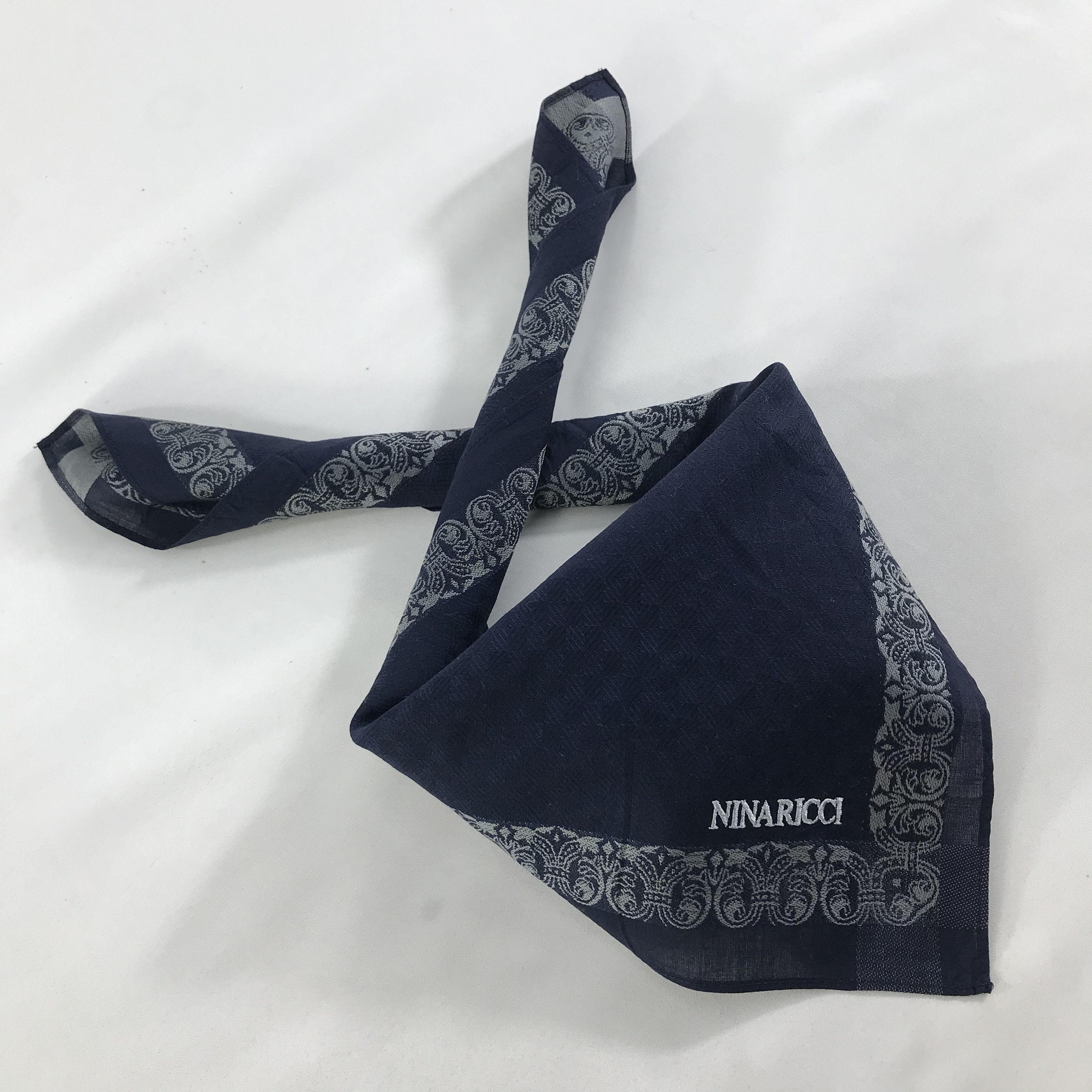 Nina Ricci × Vintage Nina Ricci Bandana / Handkerchief / Neckerchief - S1531 Size ONE SIZE - 4 Thumbnail