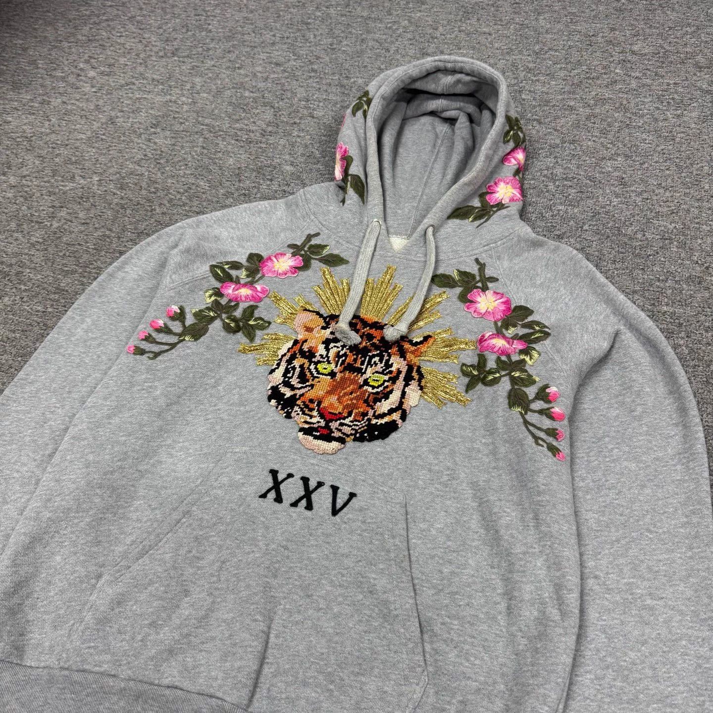Gucci Gucci Tiger woven logo floral hoodie S 99new Size S / US 4 / IT 40 - 4 Thumbnail