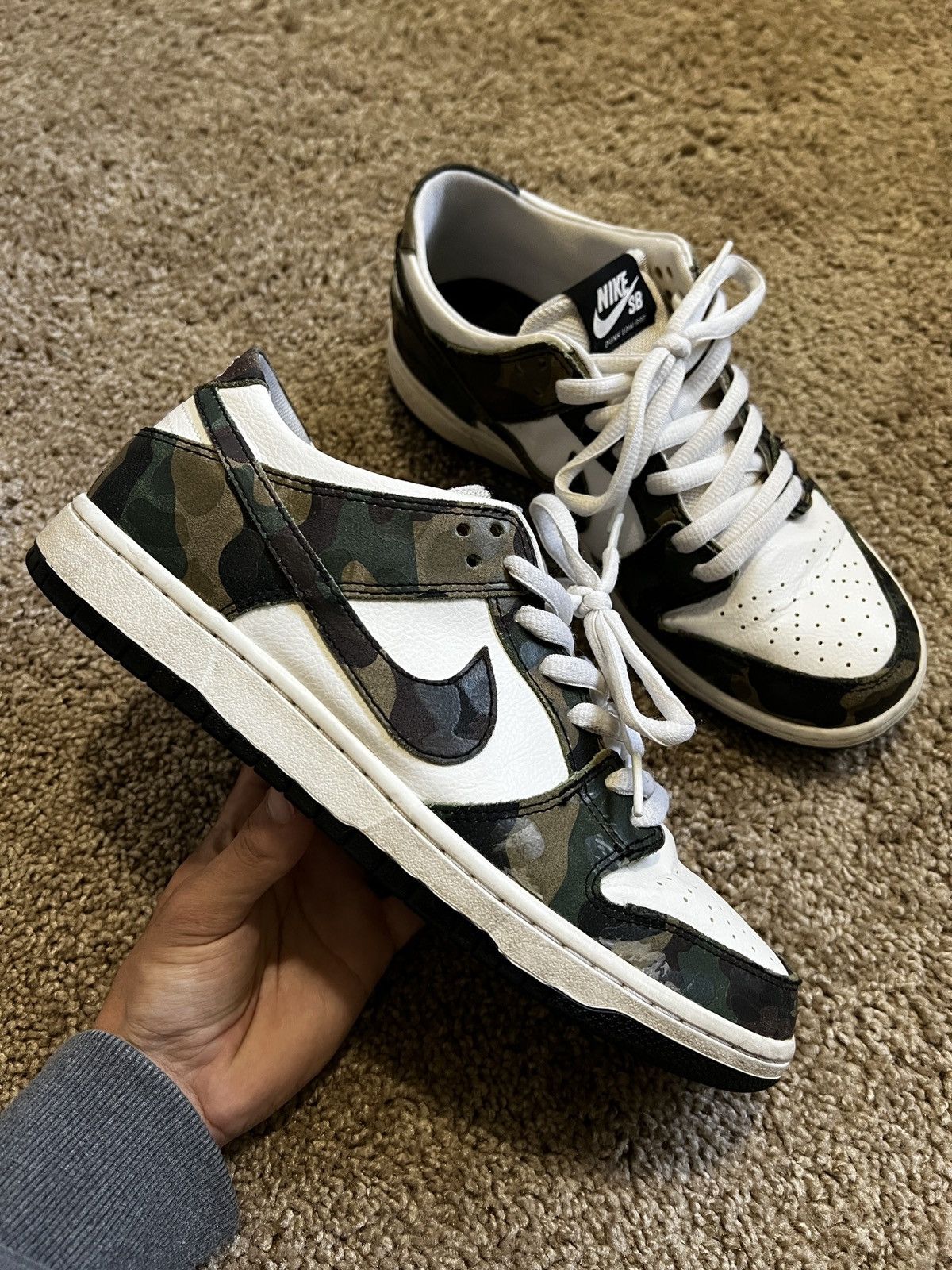 Nike SB Nike Dunk SB Legion Camo Size US 9.5 / EU 42-43 - 2 Thumbnail