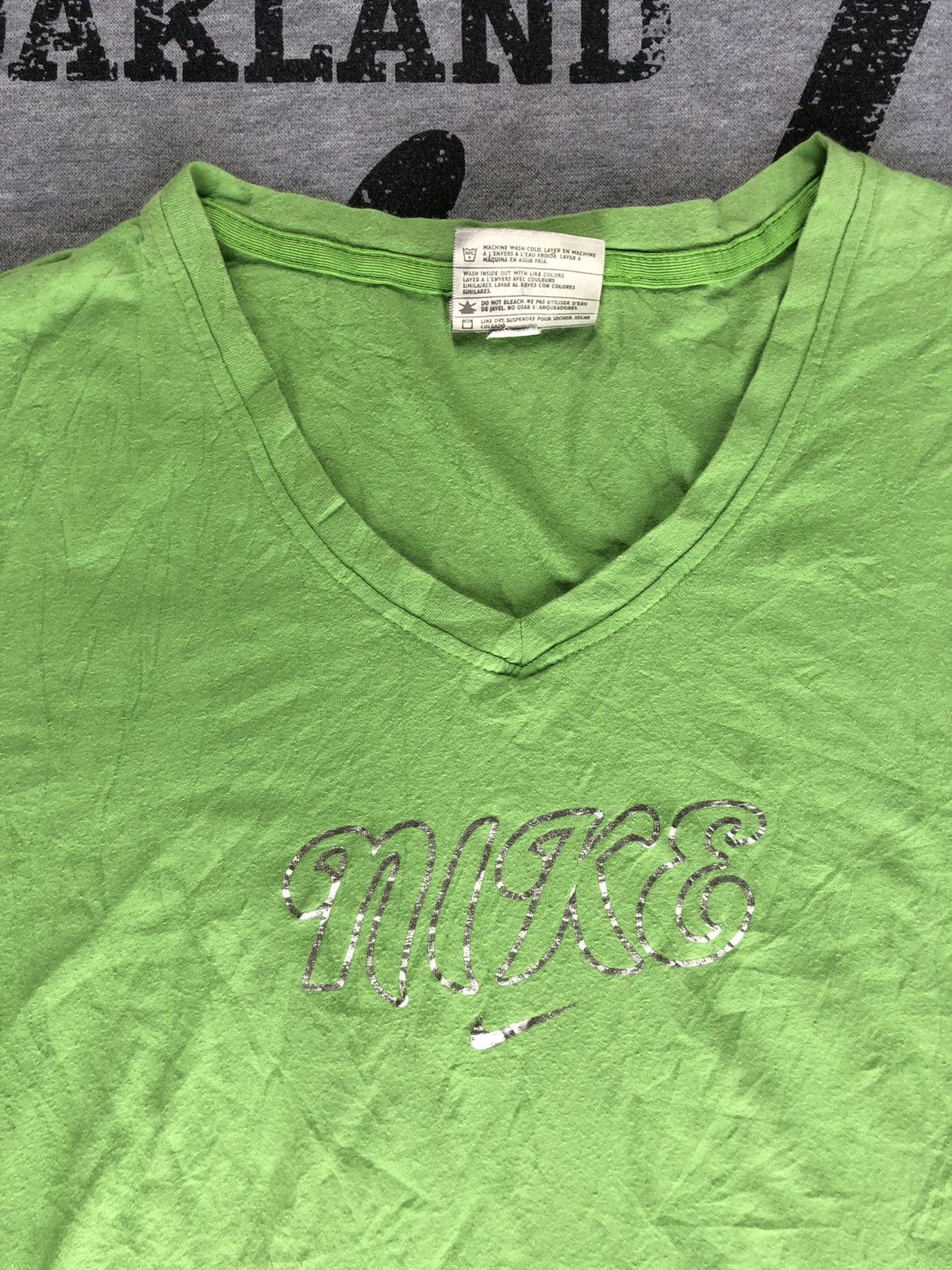 Nike × Vintage NIKE VTG TSHIRT FOR WOMEN Size L / US 10 / IT 46 - 2 Thumbnail