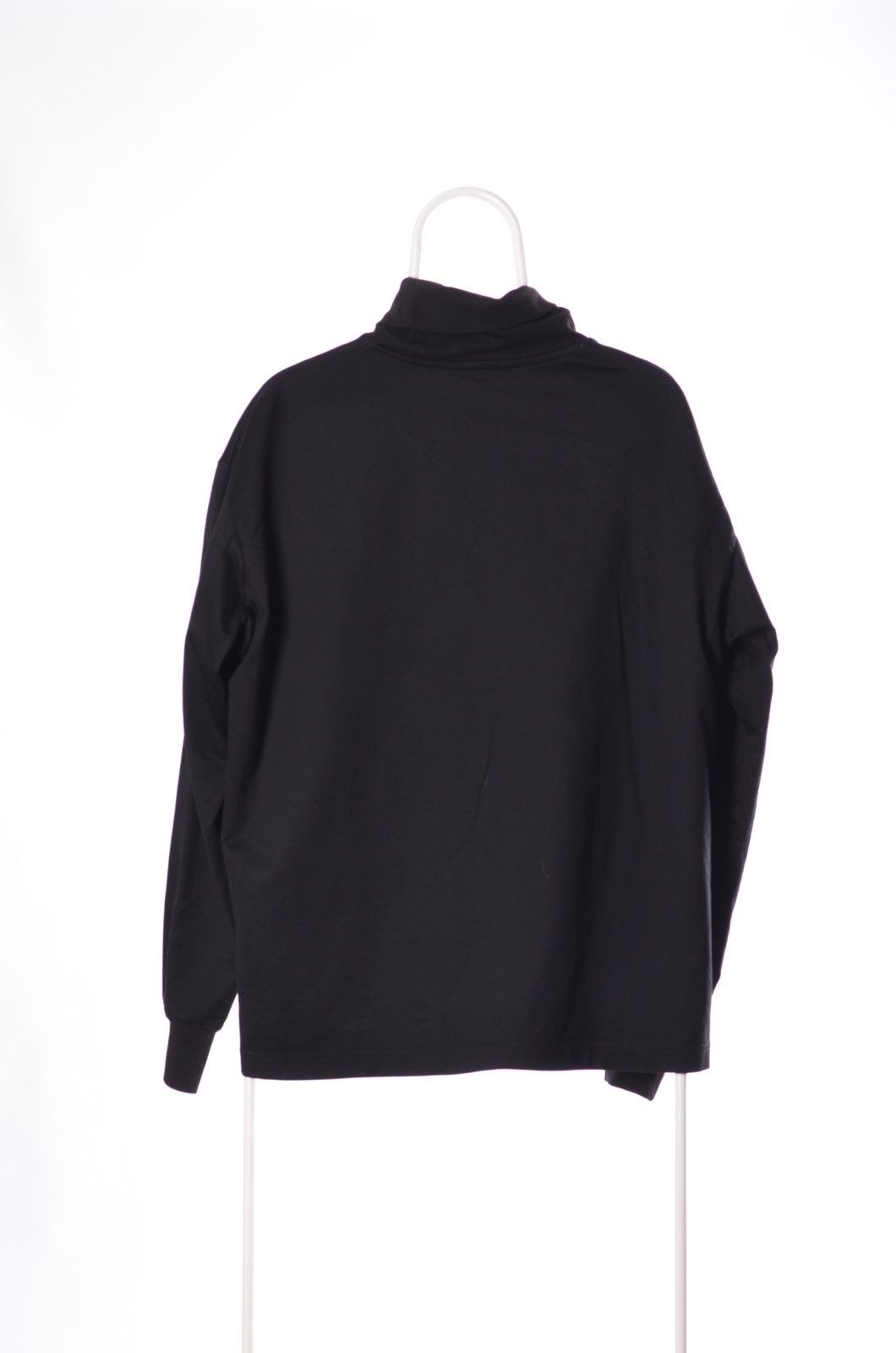 Jun Takahashi UNIQLO UNDERCOVER TURTLENECK SWEATER size L Size US L / EU 52-54 / 3 - 3 Thumbnail