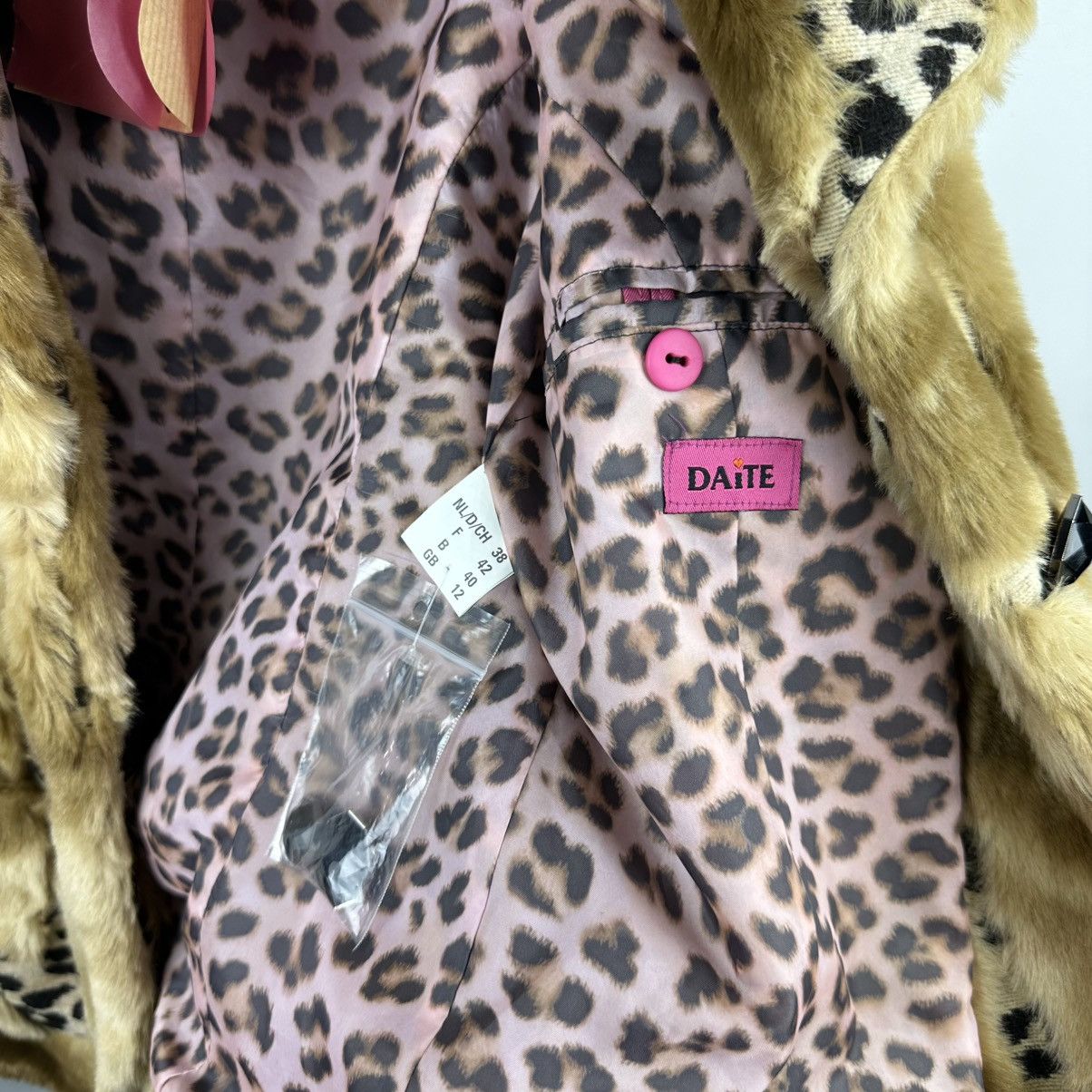 Vintage Vintage Bimbo Girl Y2K Glamour Leopard Fur Coat Size M / US 6-8 / IT 42-44 - 24 Thumbnail