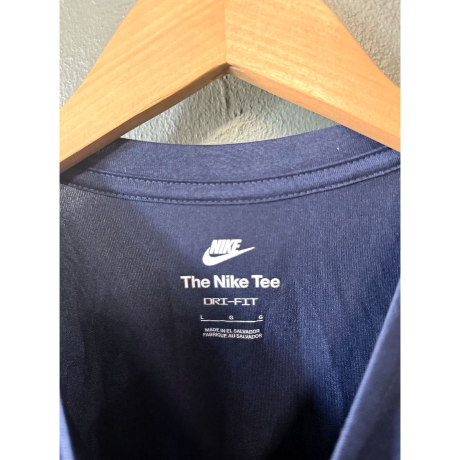Nike Nike Mens Blue Long Sleeve T-shirt Large Dri-Fit The Nike Tee Size US L / EU 52-54 / 3 - 3 Thumbnail